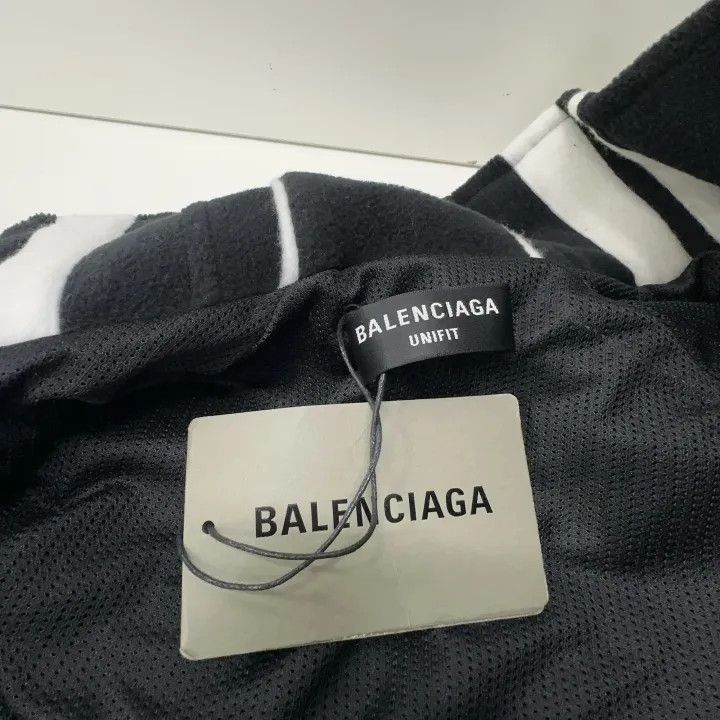 Balenciaga Balenciaga Retro Sports Logo Zip Jacket 0079-2507 Size US S / EU 44-46 / 1 - 7 Thumbnail