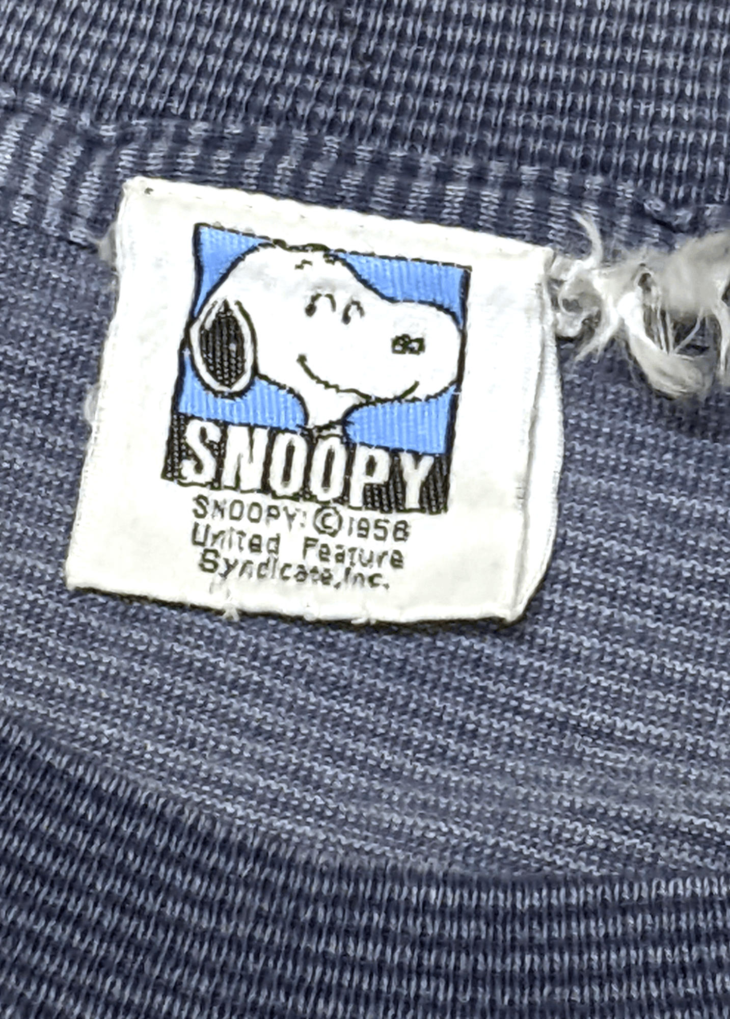 Cartoon Network × Disney × Vintage Vintage 70s/80s Peanuts Charlie Brown Snoopy T shirt Size US M / EU 48-50 / 2 - 6 Thumbnail