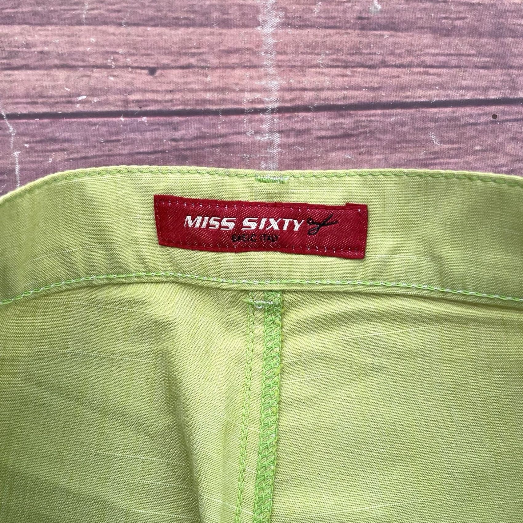 Miss Sixty VINTAGE Miss Sixty Capri Jeans Women 90s Lime Green Cotton 25 Inseam 25 Pockets 5-Pocket Denim Italy Size 42" / US 20 - 4 Thumbnail