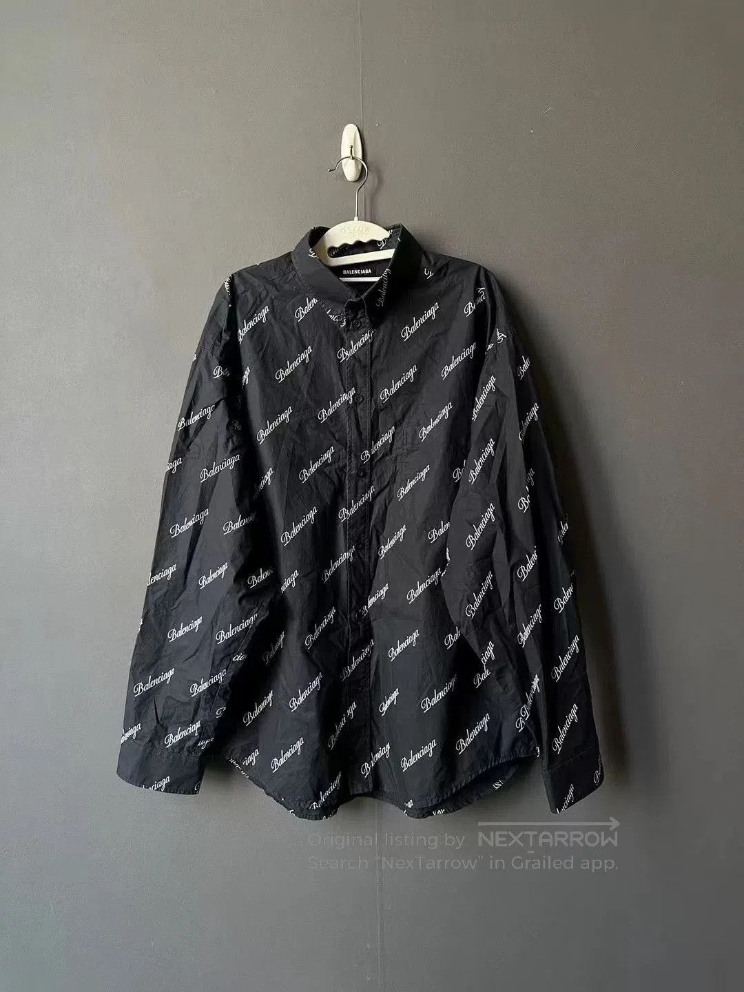 Balenciaga Balenciaga full logo shirt. Size US M / EU 48-50 / 2 - 1 Thumbnail
