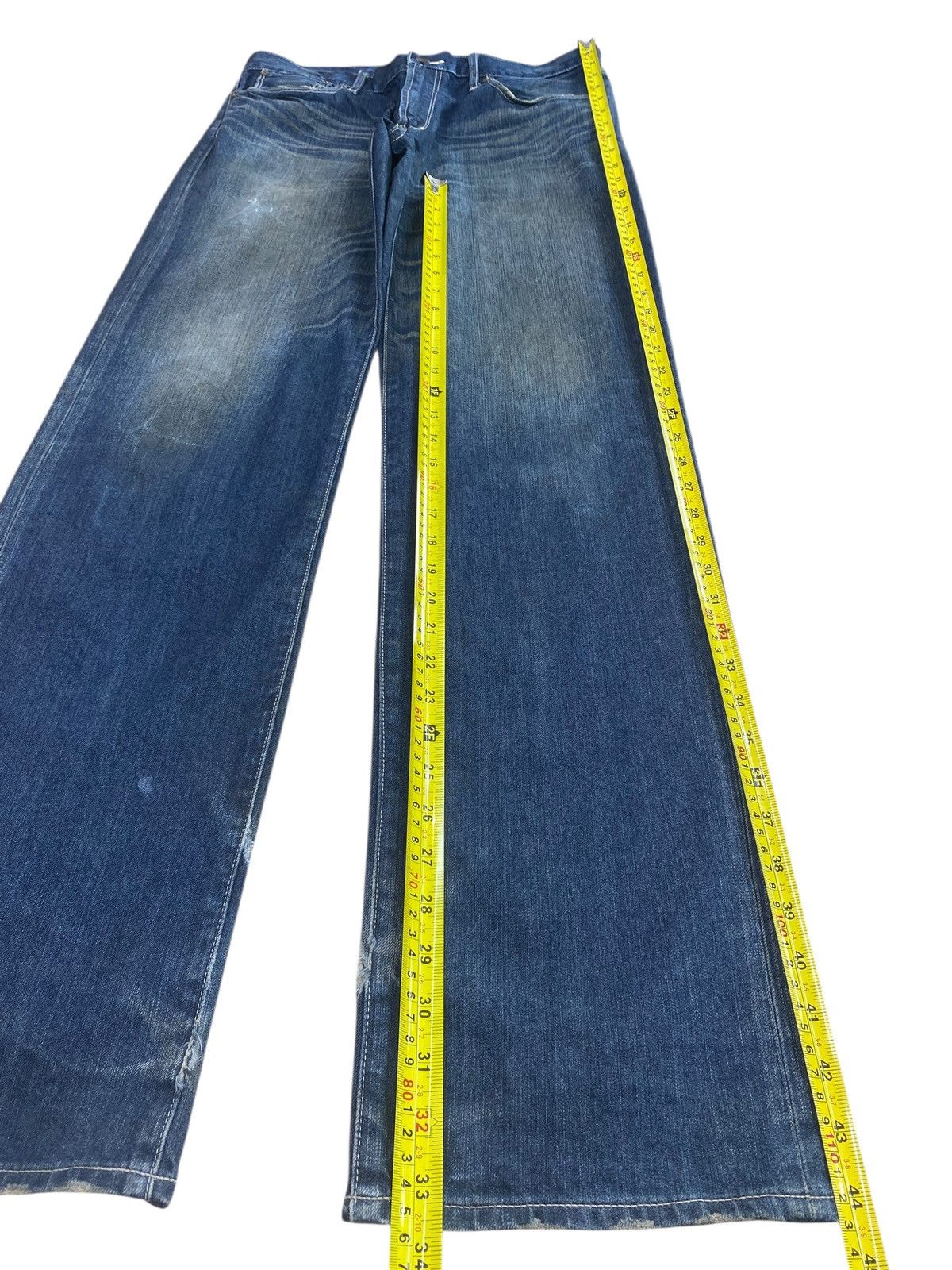 Uniqlo Uniqlo Vintage Whiskers Faded Wash Style Loose Jeans Size US 30 / EU 46 - 7 Thumbnail