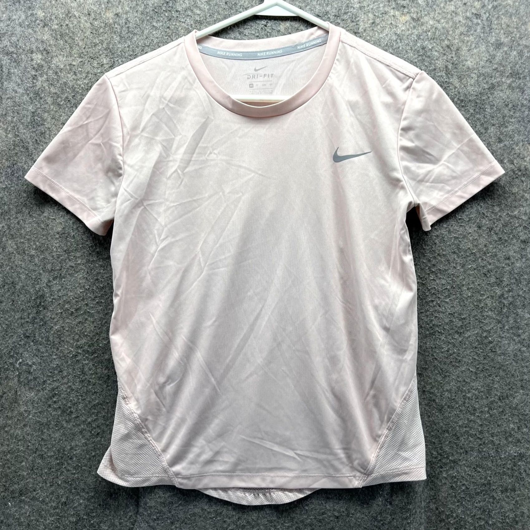 Nike Nike Shirt Women XS Pink Athletic Training Polyester Crewneck Short Sleeve Size XS / US 0-2 / IT 36-38 - 2 Thumbnail