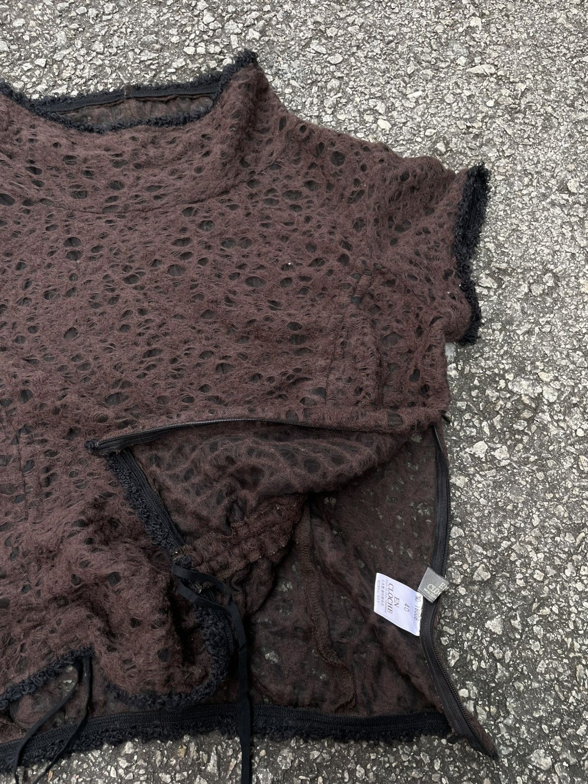 If Six Was Nine Japanese Brand | Distressed Crop Top Size XS / US 0-2 / IT 36-38 - 4 Thumbnail