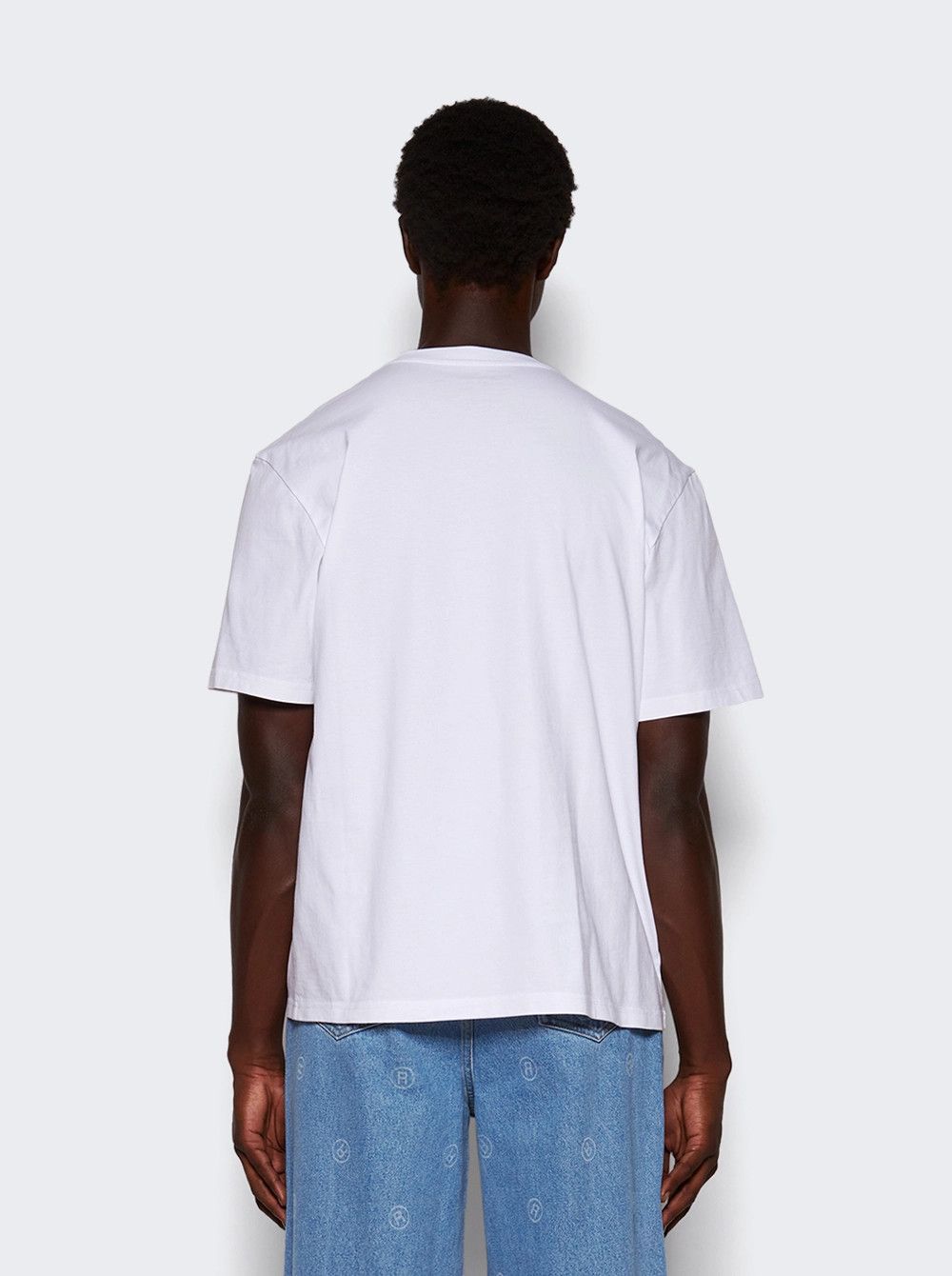 o1mle0226 Classic T-Shirt in White