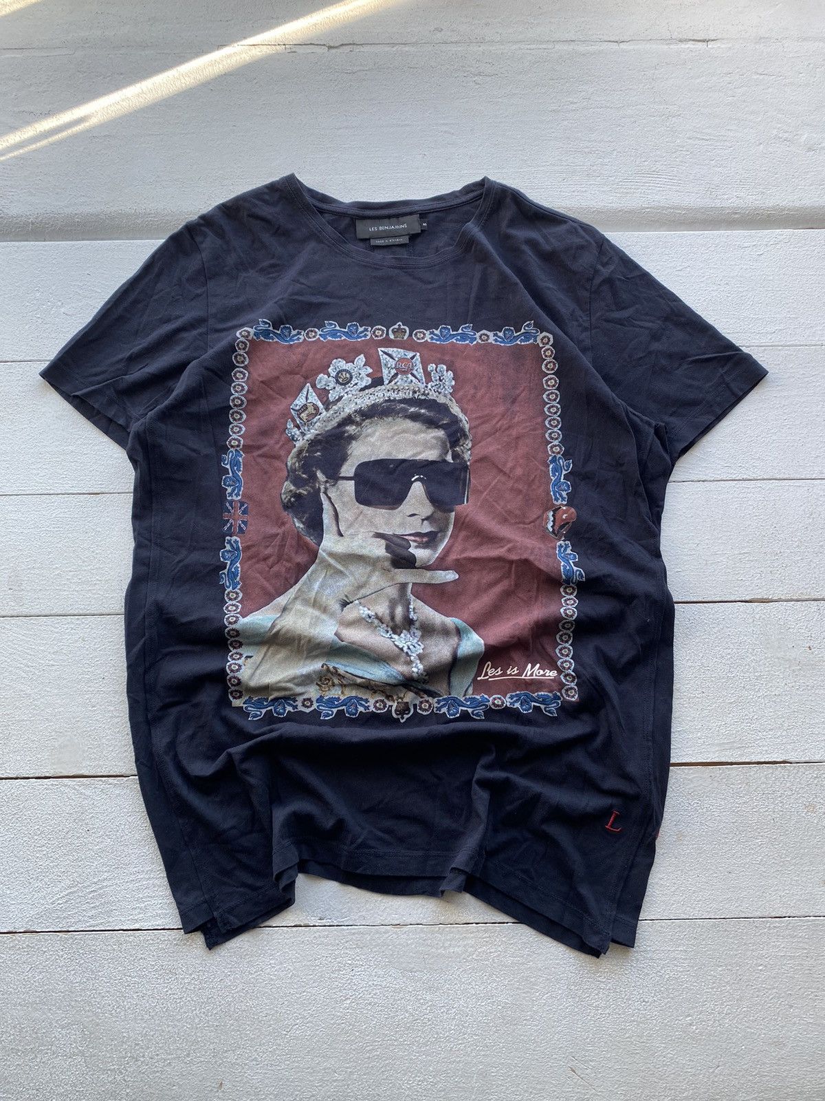 Designer × Les Benjamins Les Benjamins Vintage Logo Queen Blue Mens T Shirt Size US S / EU 44-46 / 1 - 1 Thumbnail