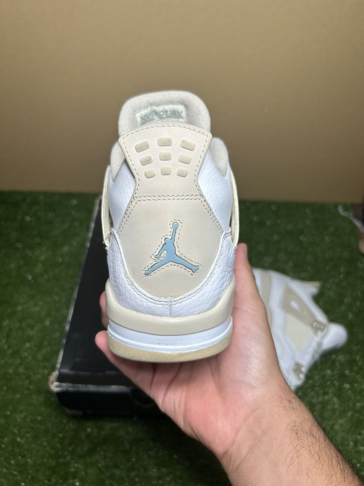 Jordan Brand Jordan 4 Sand 2017 Size US 9 / EU 42 - 9 Thumbnail