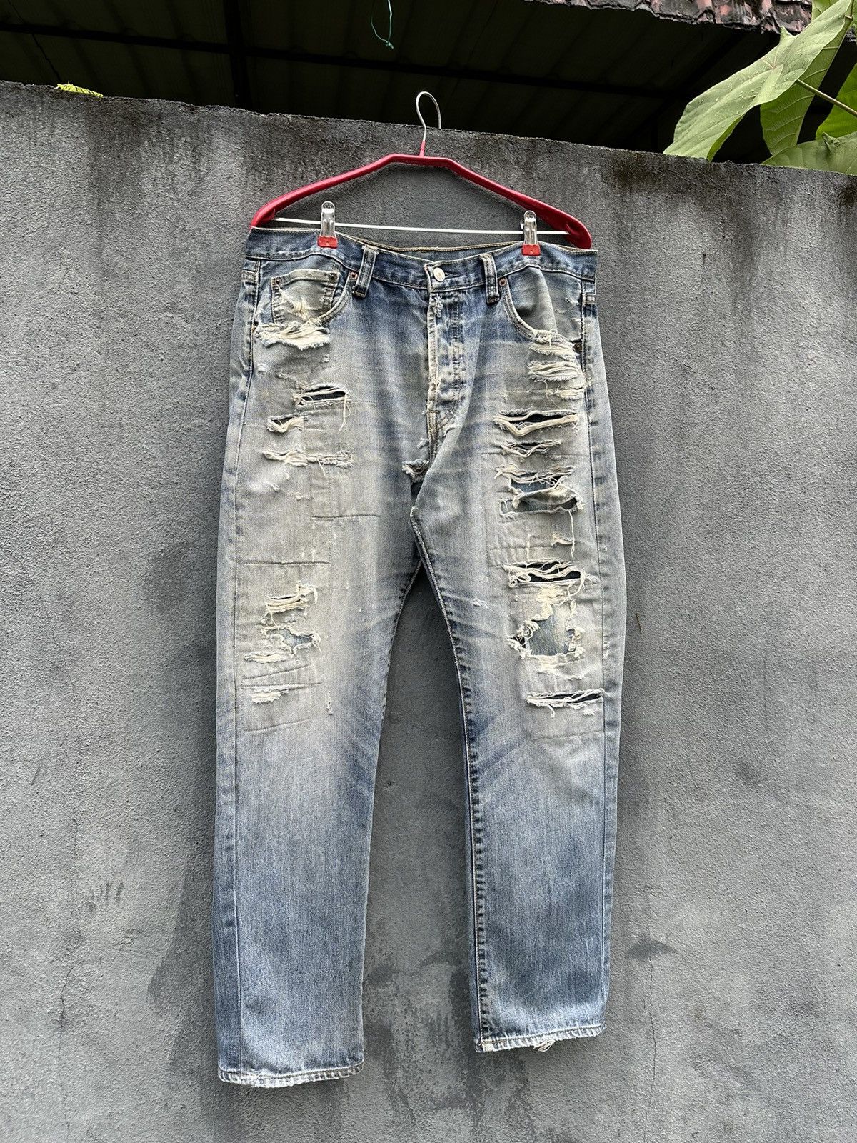 Levi's Vintage Clothing 👹Vintage Levis 501 Straight Cut Distressed Denim Size US 30 / EU 46 - 7 Thumbnail