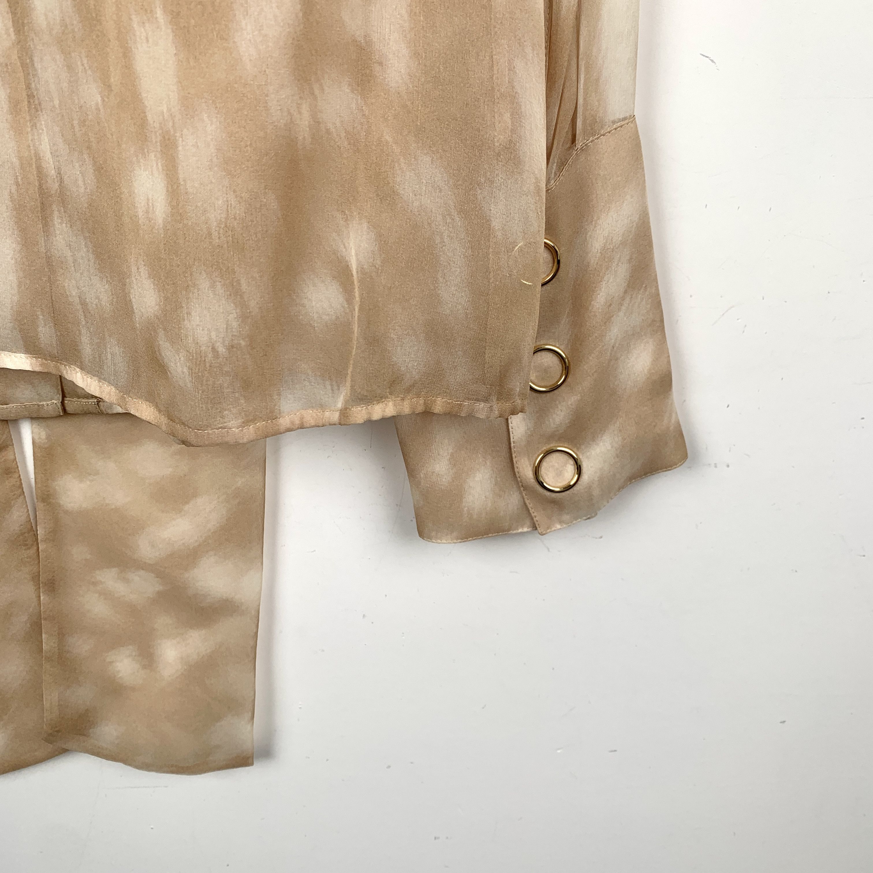 Burberry Burberry Brown Silk Long-Sleeve Shirt (Size 36, XS) Size XS / US 0-2 / IT 36-38 - 4 Thumbnail