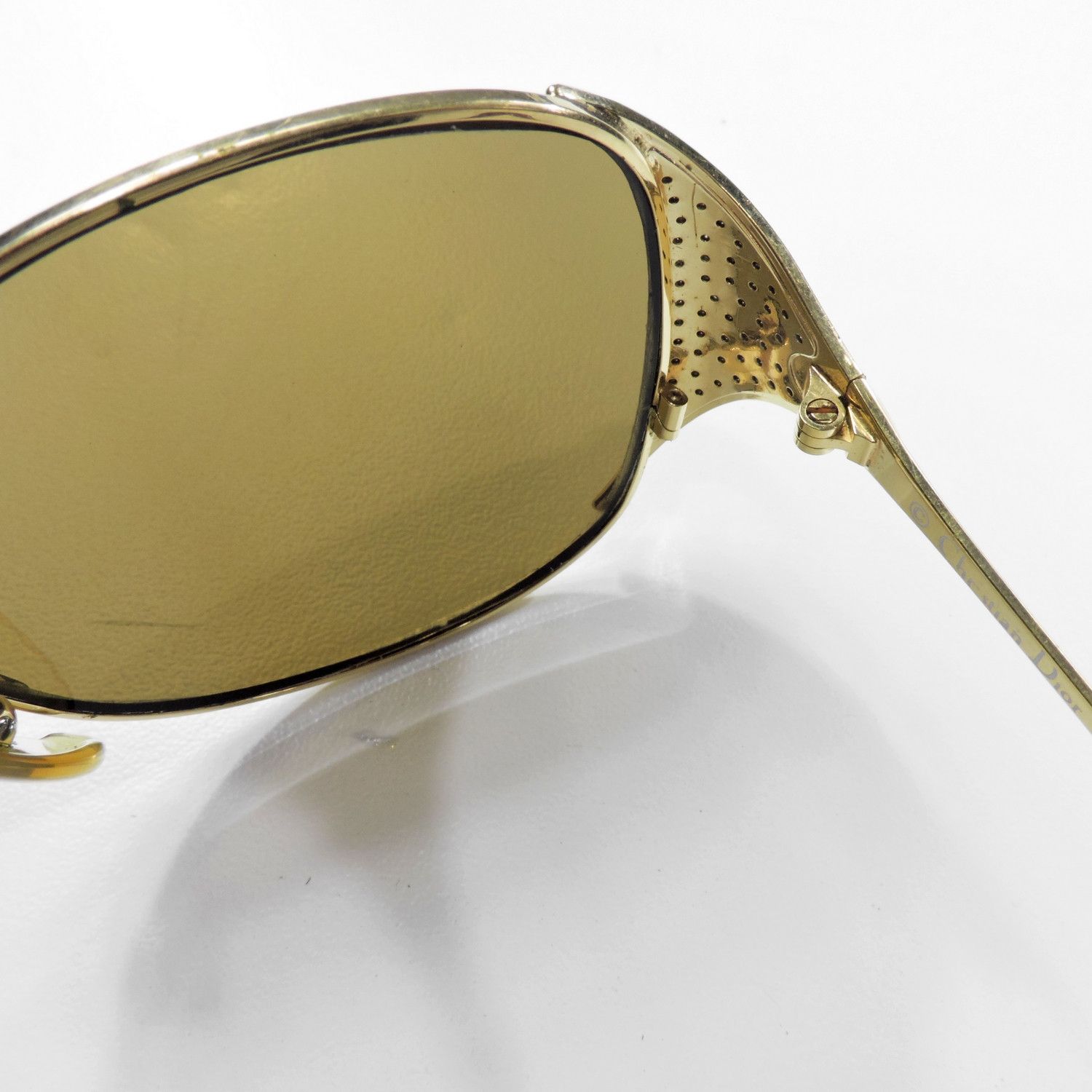 Dior 80’S DIOR GOLD AND CRISTAL BUTTERFLY SUNGLASSES [2362 43] Size ONE SIZE - 12 Thumbnail