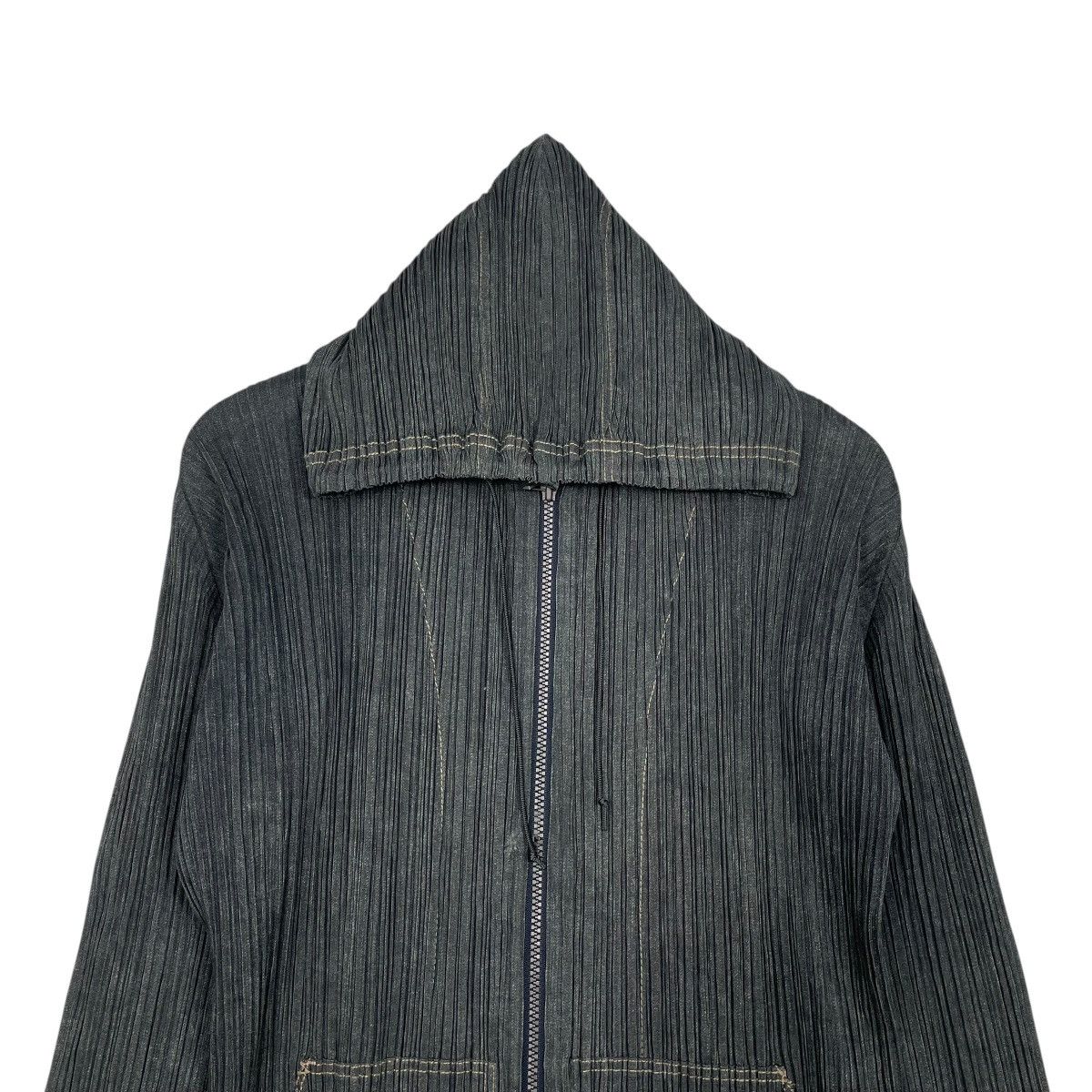 Pleats Please Issey Miyake Pleats Please Issey Miyake Hooded Zipper Jacket Size M / US 6-8 / IT 42-44 - 11 Thumbnail