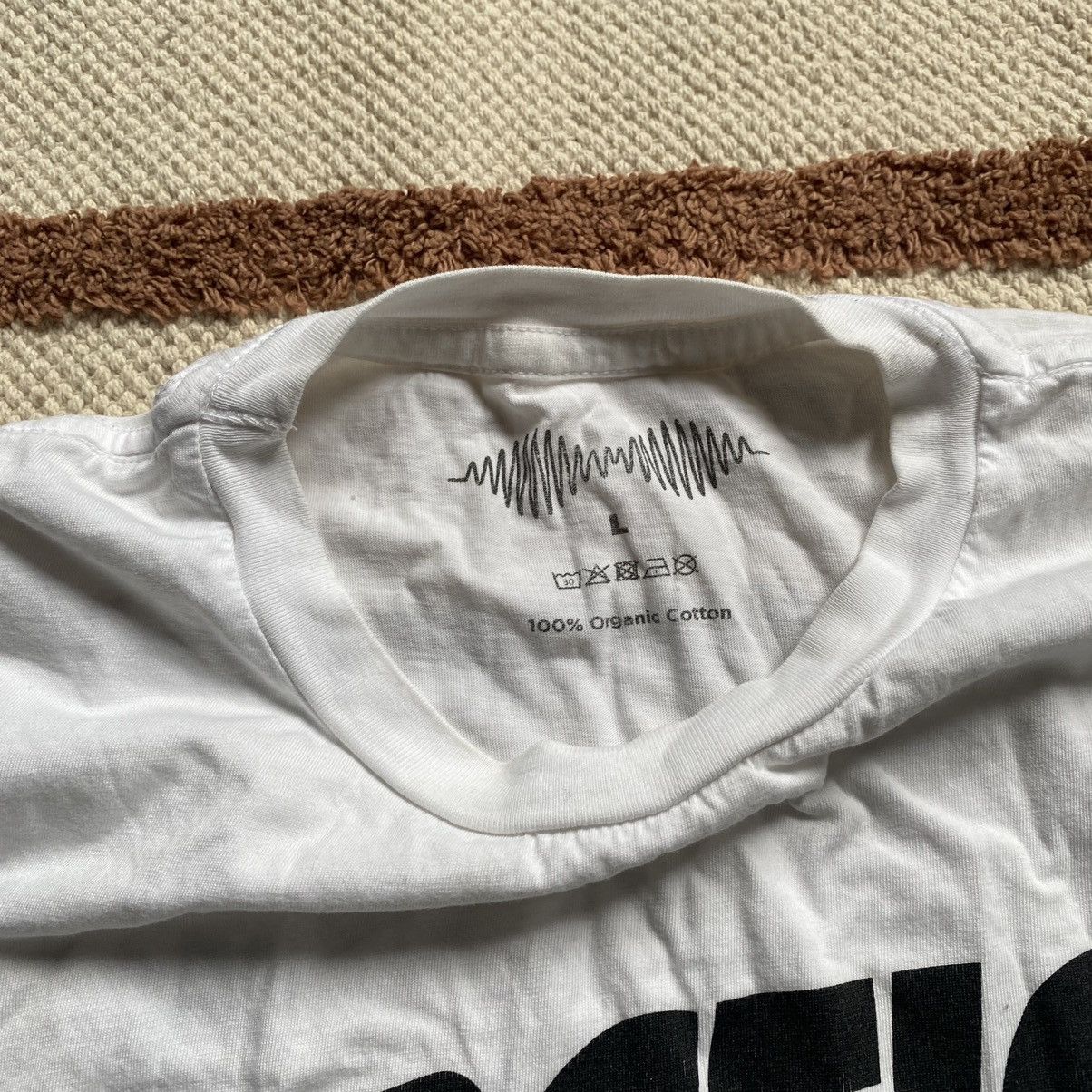 Band Tees ARCTIC MONKEYS Y2K BIG LOGO TANK TOP Size US L / EU 52-54 / 3 - 3 Thumbnail
