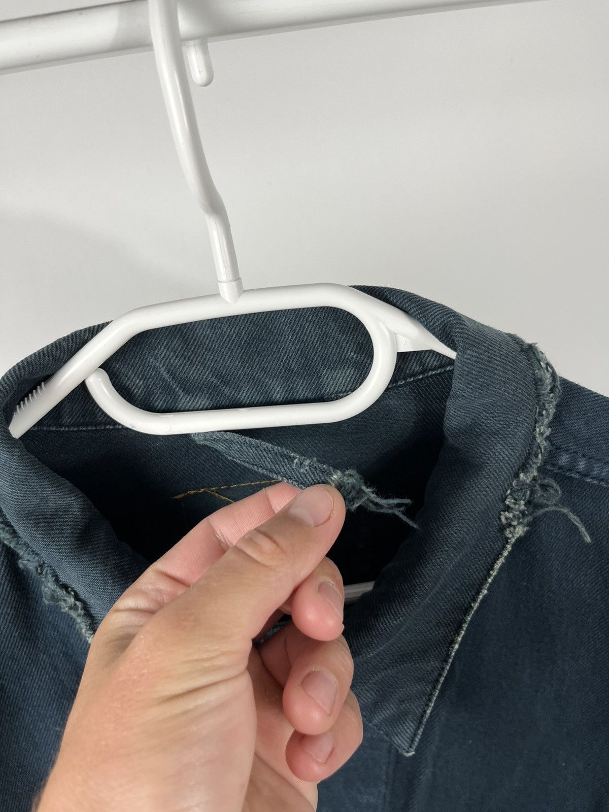 Levi's Vintage Levi’s Faded Green Denim Jacket Distressed Worn Look Size US L / EU 52-54 / 3 - 5 Thumbnail