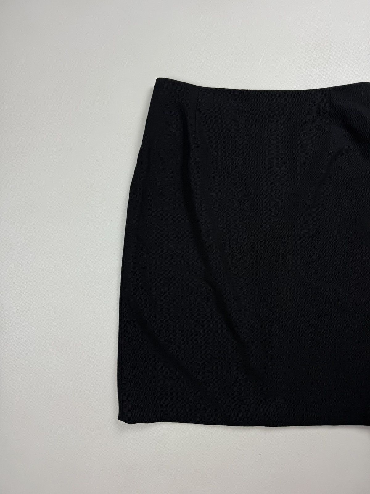 Prada Prada Milano Ladies Virgin Wool Pencil Skirt Size 44 Size 30" / US 8 / IT 44 - 2 Thumbnail