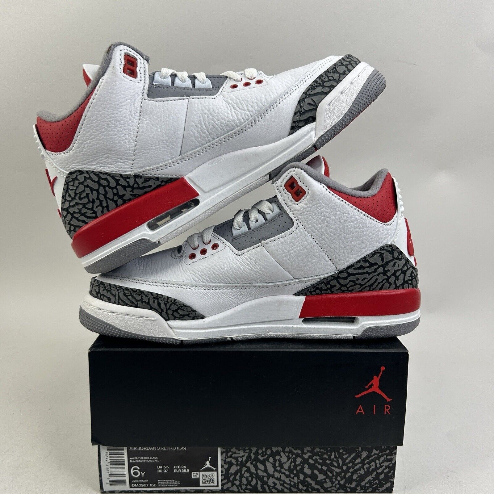 Nike Nike Air Jordan 3 Retro GS “Fire Red” 2024 Size US 7.5 / IT 37.5 - 3 Thumbnail