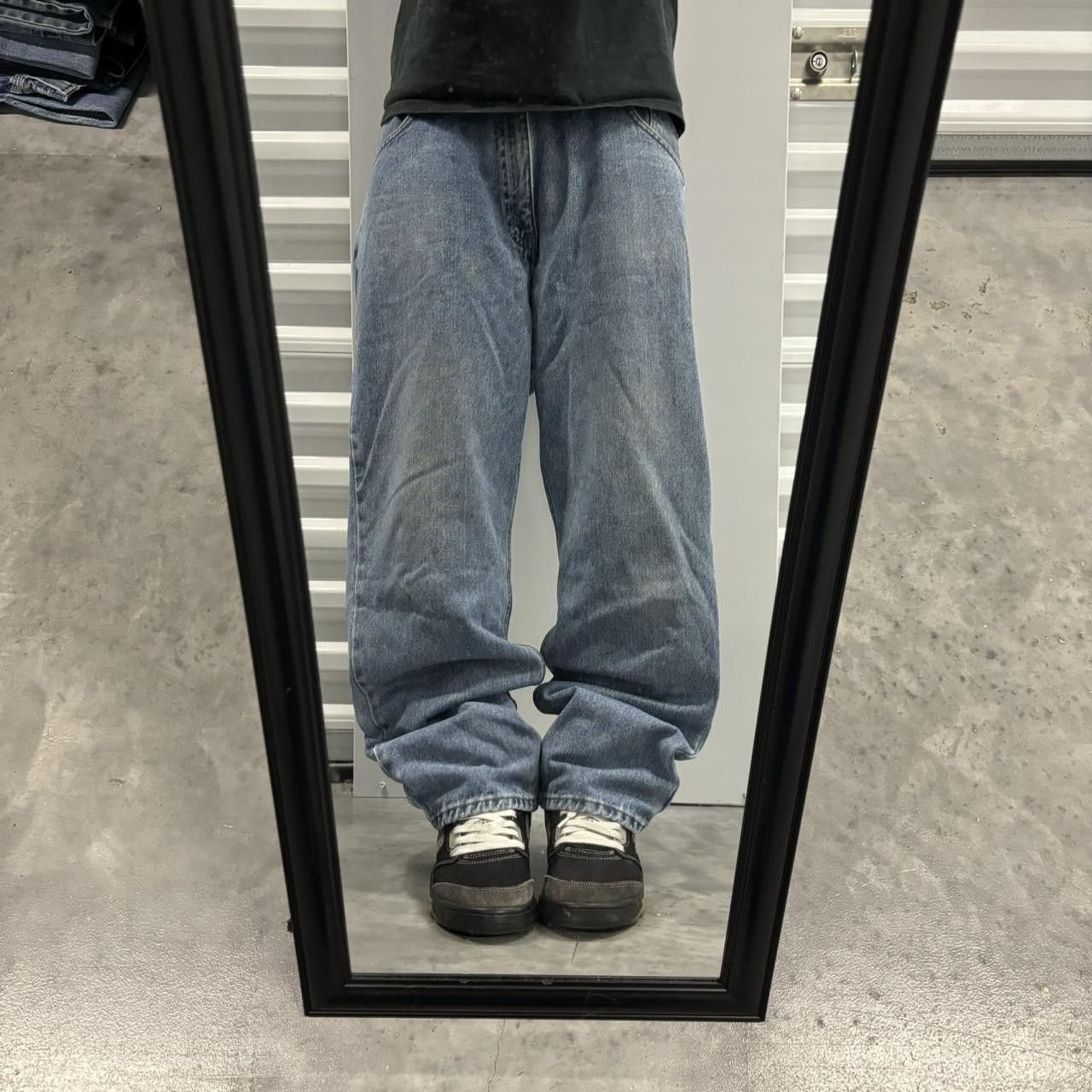 Japanese Brand × Vintage Crazy Vintage Y2K/2000s Medium Wash Essential Denim Jeans! Size US 34 / EU 50 - 1 Thumbnail