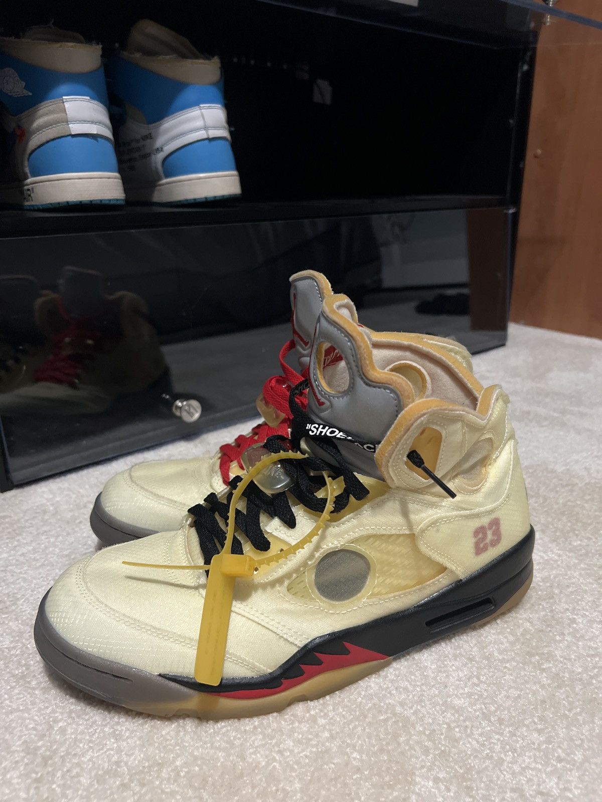 Jordan Brand × Off-White Off white Jordan 5 Size US 11 / EU 44 - 18 Thumbnail