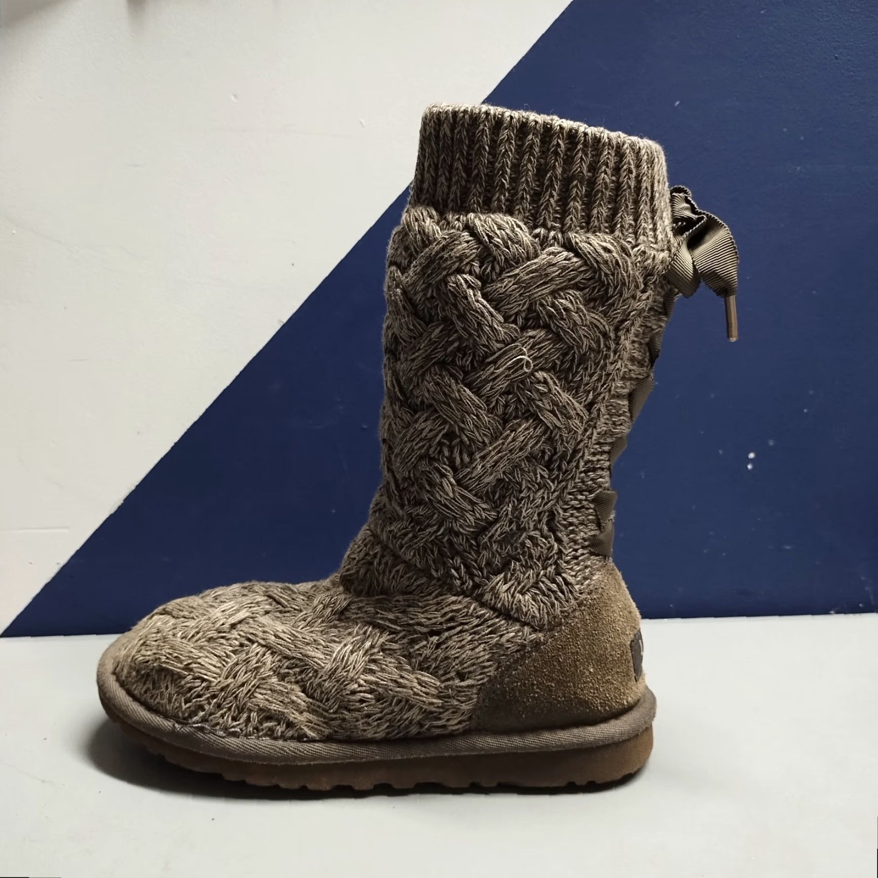 Ugg UGG Australia Isla Knit Boots Womens Size 5 Gray Slip-On Mid Calf Comfort Size US 5 / IT 35 - 4 Thumbnail