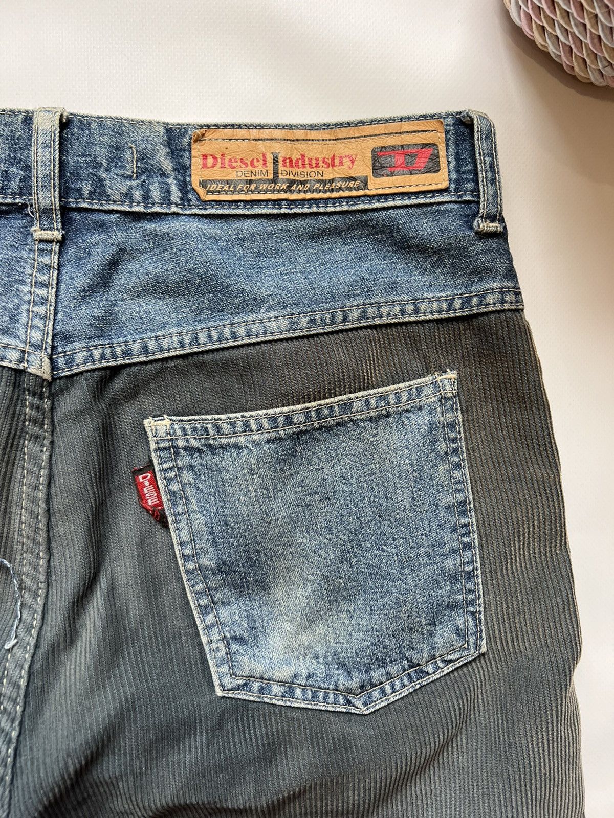 Diesel Vintage Diesel Breeches Corduroy Blue Brown Shorts Pants Size US 32 / EU 48 - 8 Thumbnail