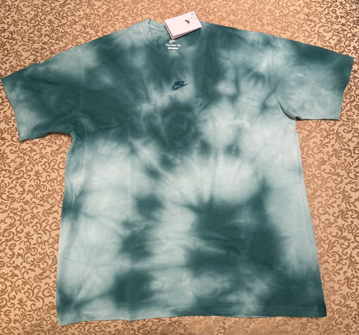 Nike Nike Sportswear Premium Essentials Max90 Tie-Dye T-Shirt Size US L / EU 52-54 / 3 - 1 Thumbnail