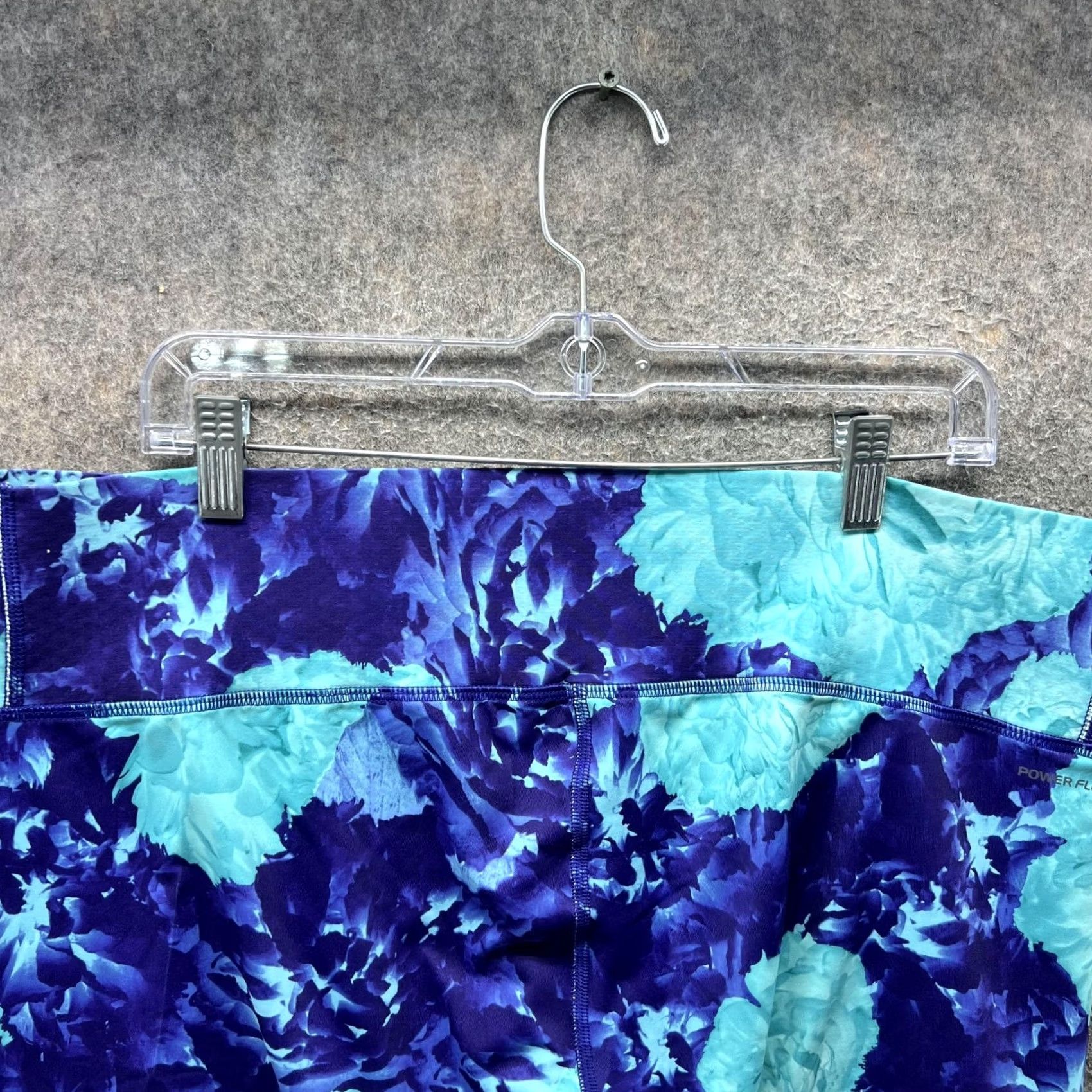 Champion Champion Leggings Womens 3X Blue Teal Floral Capri Plus Size Performance Size 40" / US 18 - 4 Thumbnail