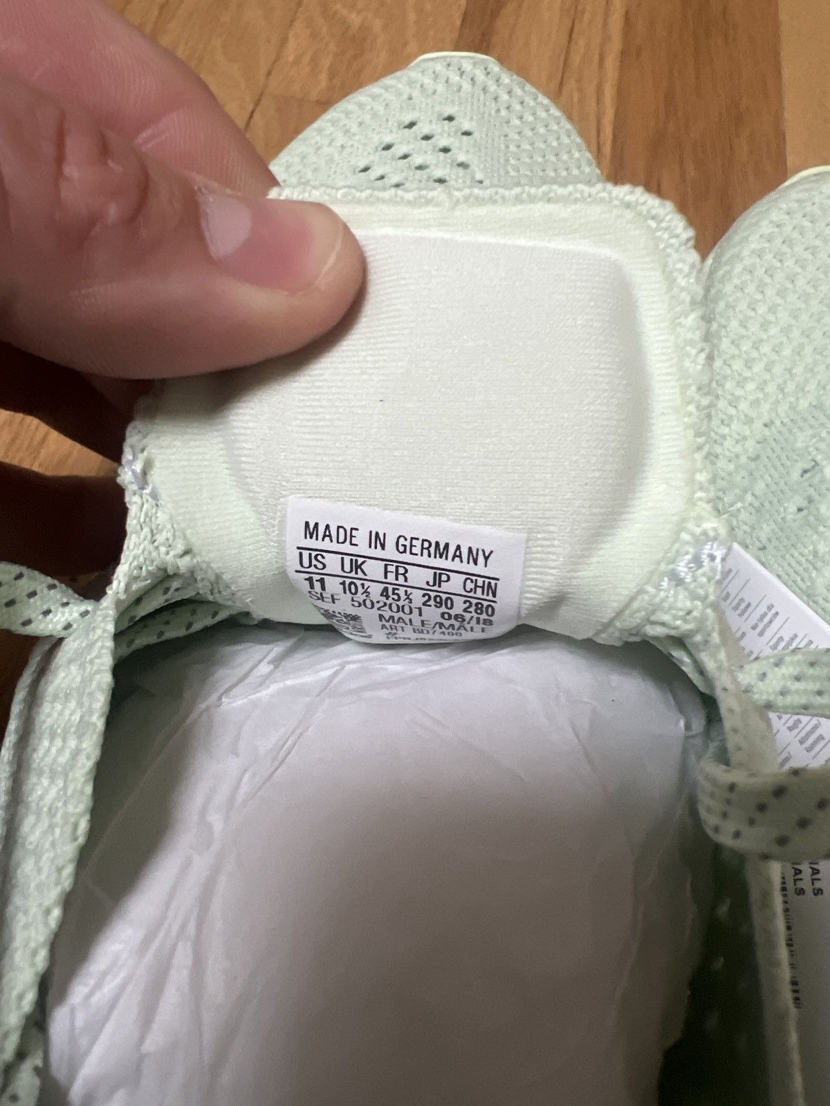 Adidas × Daniel Arsham Daniel Arsham X Adidas Future Runners Size US 11 / EU 44 - 7 Thumbnail