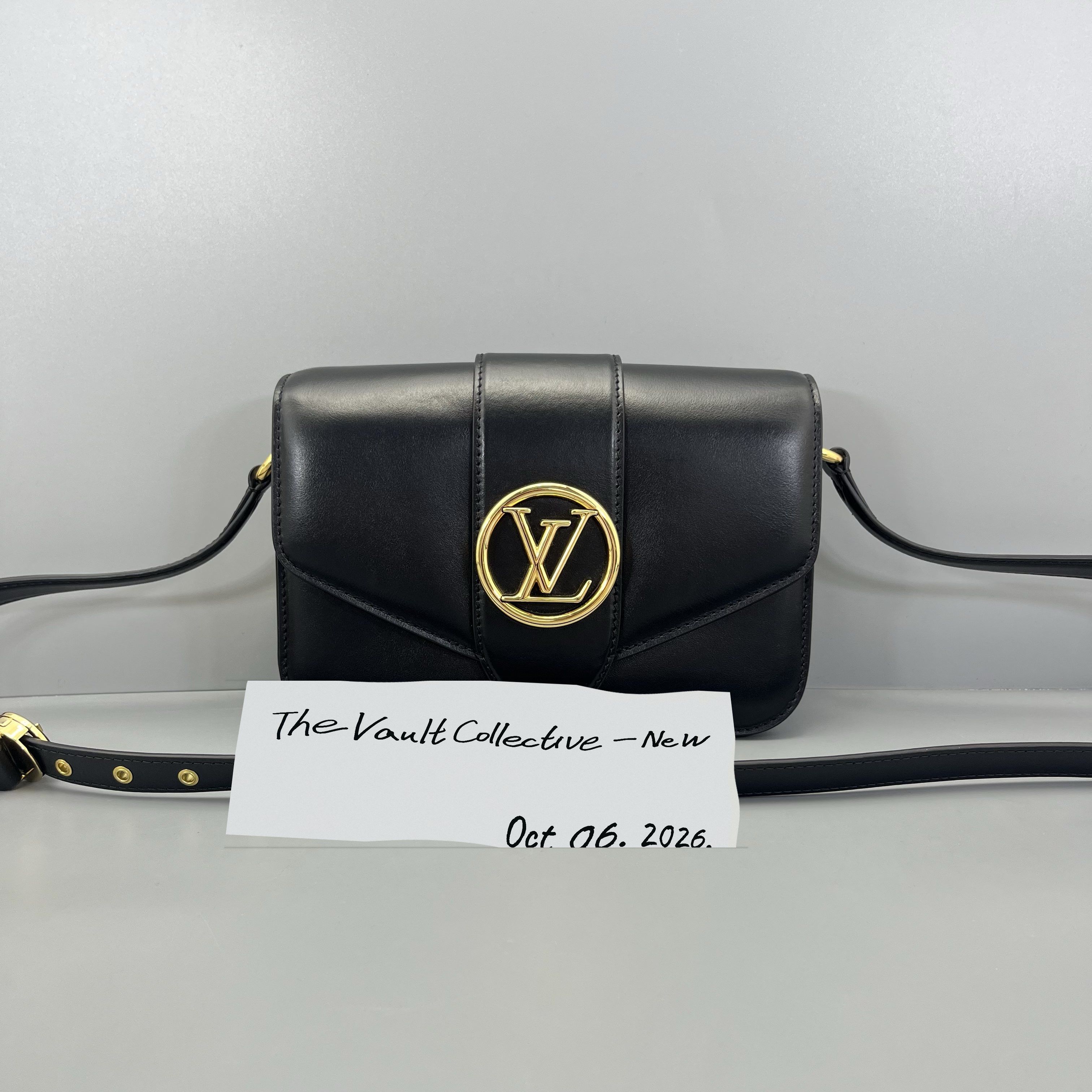 Louis Vuitton LOUIS VUITTON PONT 9 black cowhide leather shoulder bag gold hardware Size ONE SIZE - 1 Thumbnail
