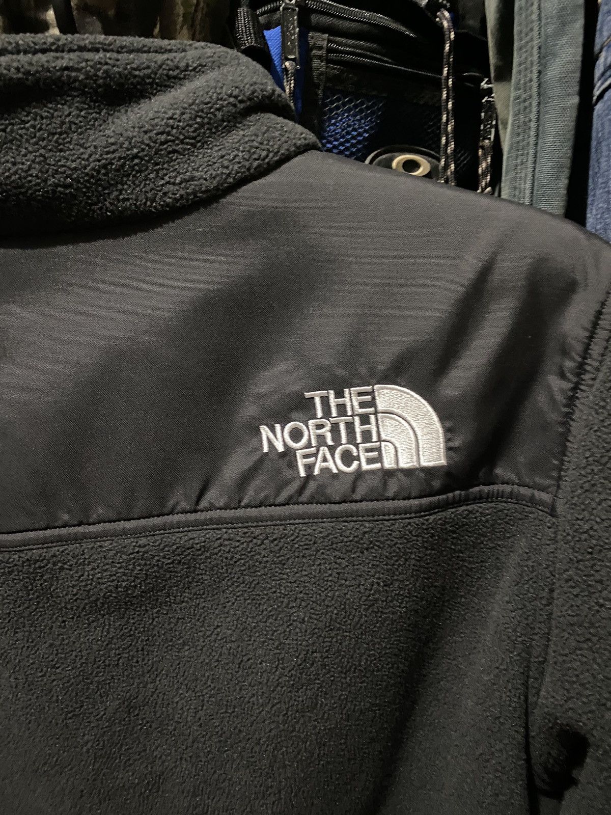 Supreme × The North Face The North Face X Supreme Gore Tex Size US S / EU 44-46 / 1 - 16 Thumbnail