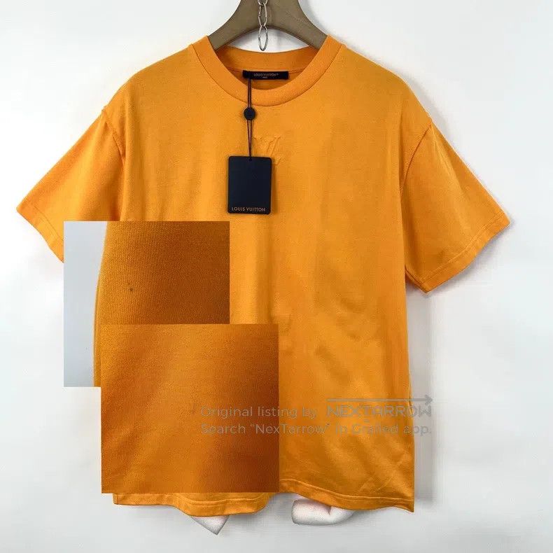 Louis Vuitton Louis Vuitton Orange embossed short sleeve Size US M / EU 48-50 / 2 - 6 Thumbnail