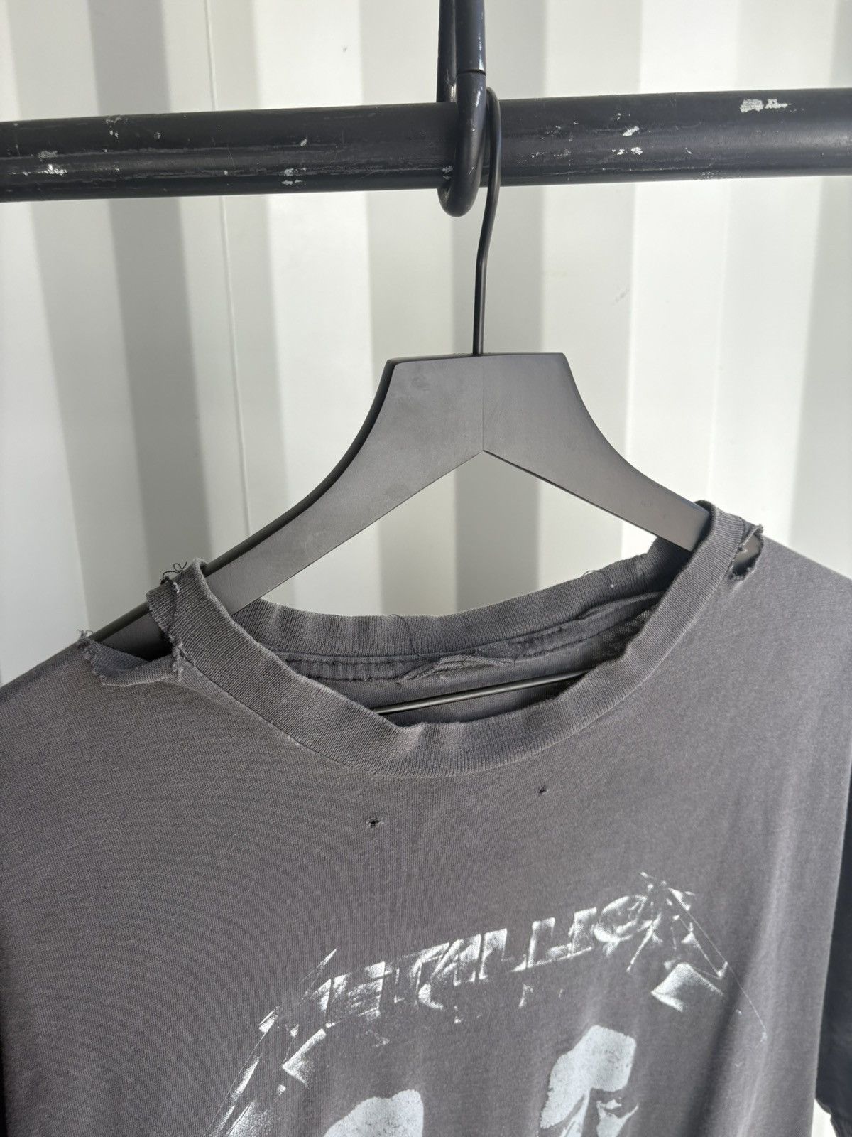 Vintage Metallica Faces Thrashed Distressed Faded ERD GRUNGE WCC Size US XL / EU 56 / 4 - 6 Thumbnail
