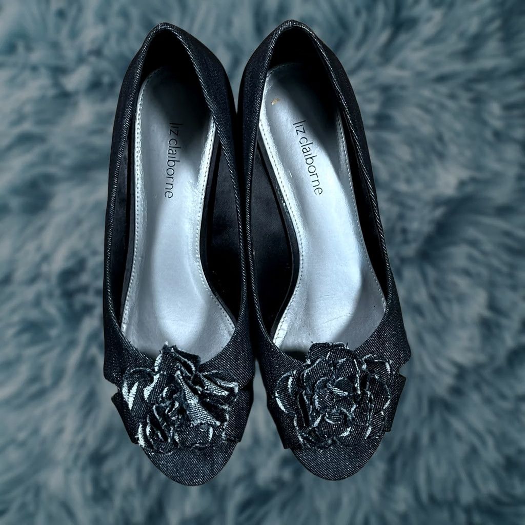 Liz Claiborne Liz Claiborne Denim Blue Wedges Flower Peep Toe Casual Heel Womens 8 Blue Flower Denim Women Heel Wedge 8 Womens Size US 8 / IT 38 - 1 Thumbnail