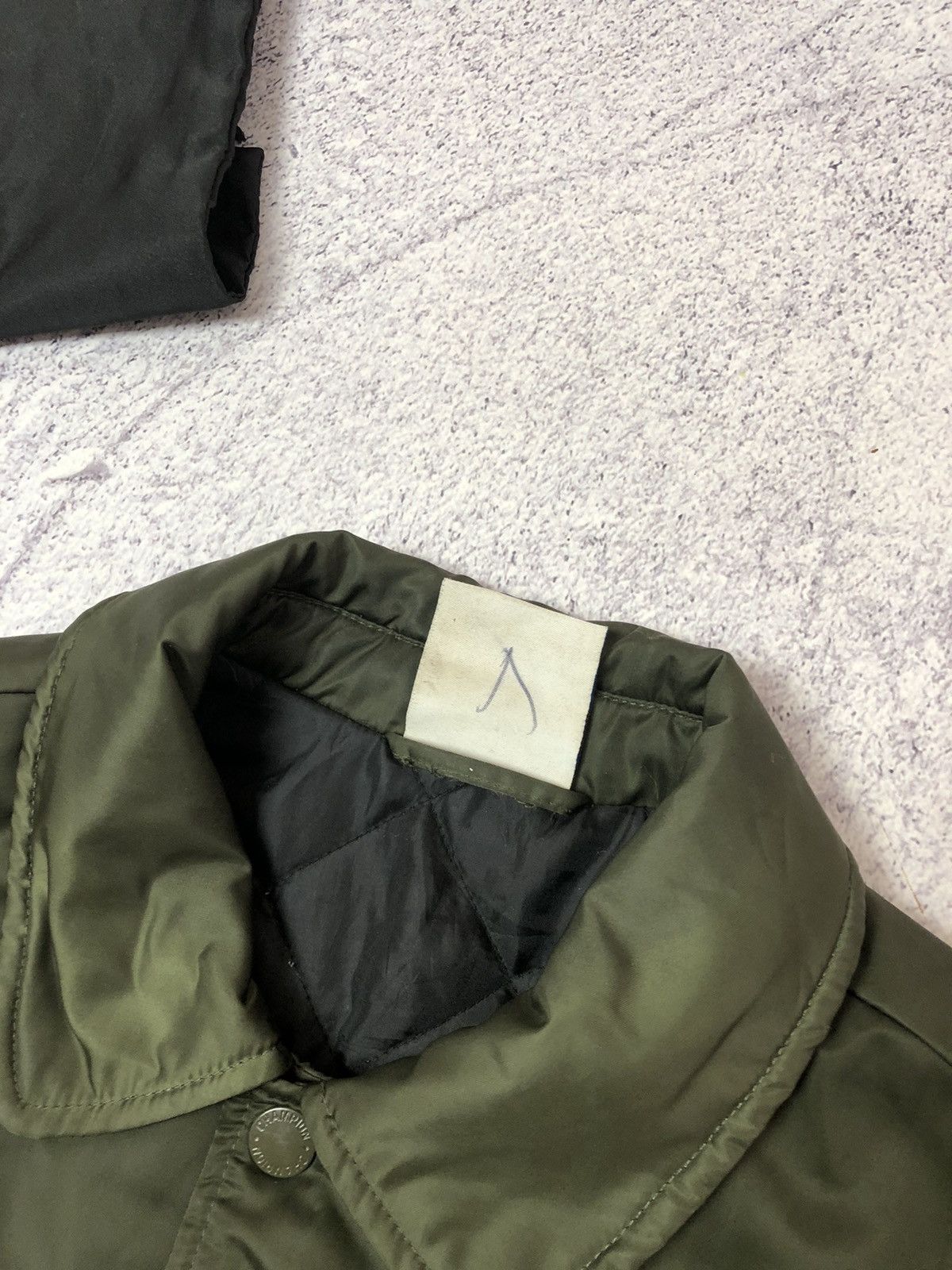 Champion × Vintage Men’s vintage jacket Champion made in USA vintage size S Size US S / EU 44-46 / 1 - 6 Thumbnail
