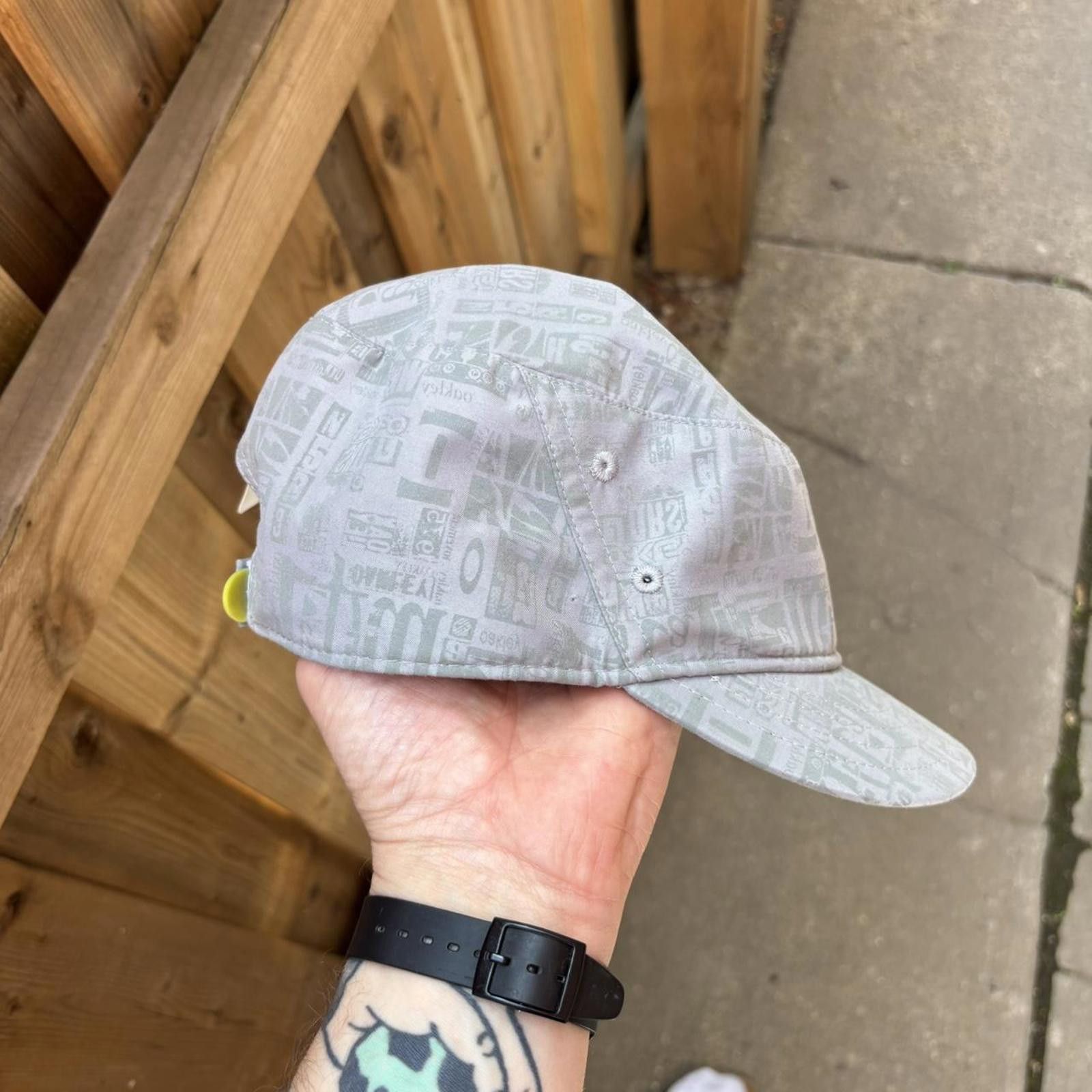 Oakley Vintage Oakley womans army hat 00s OS Size ONE SIZE - 3 Thumbnail