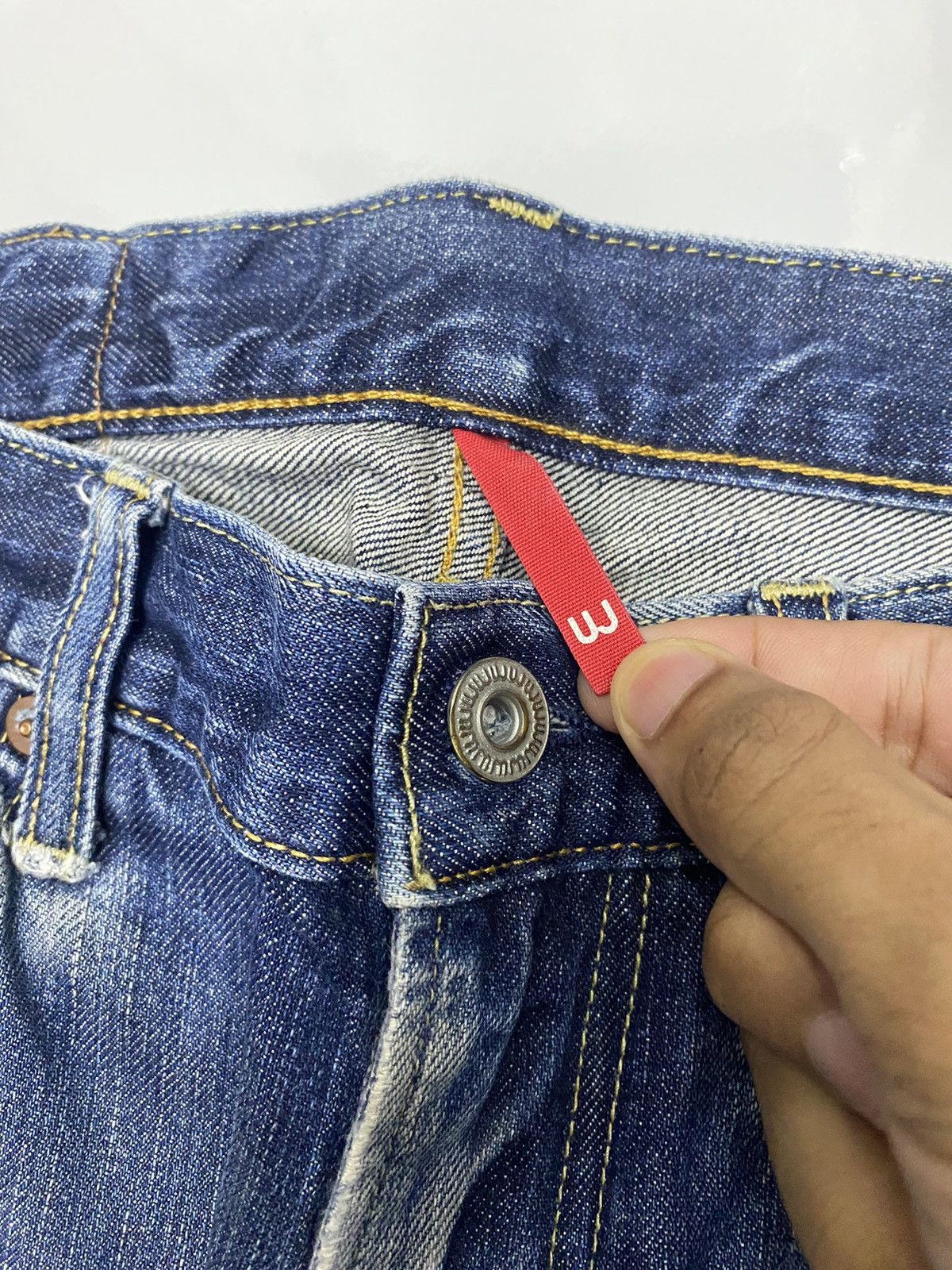 Japanese Brand UNIQLO S002 JAPAN DISTRESS RIPS DENIM UNDERCOVER STYLE Size US 29 - 9 Thumbnail