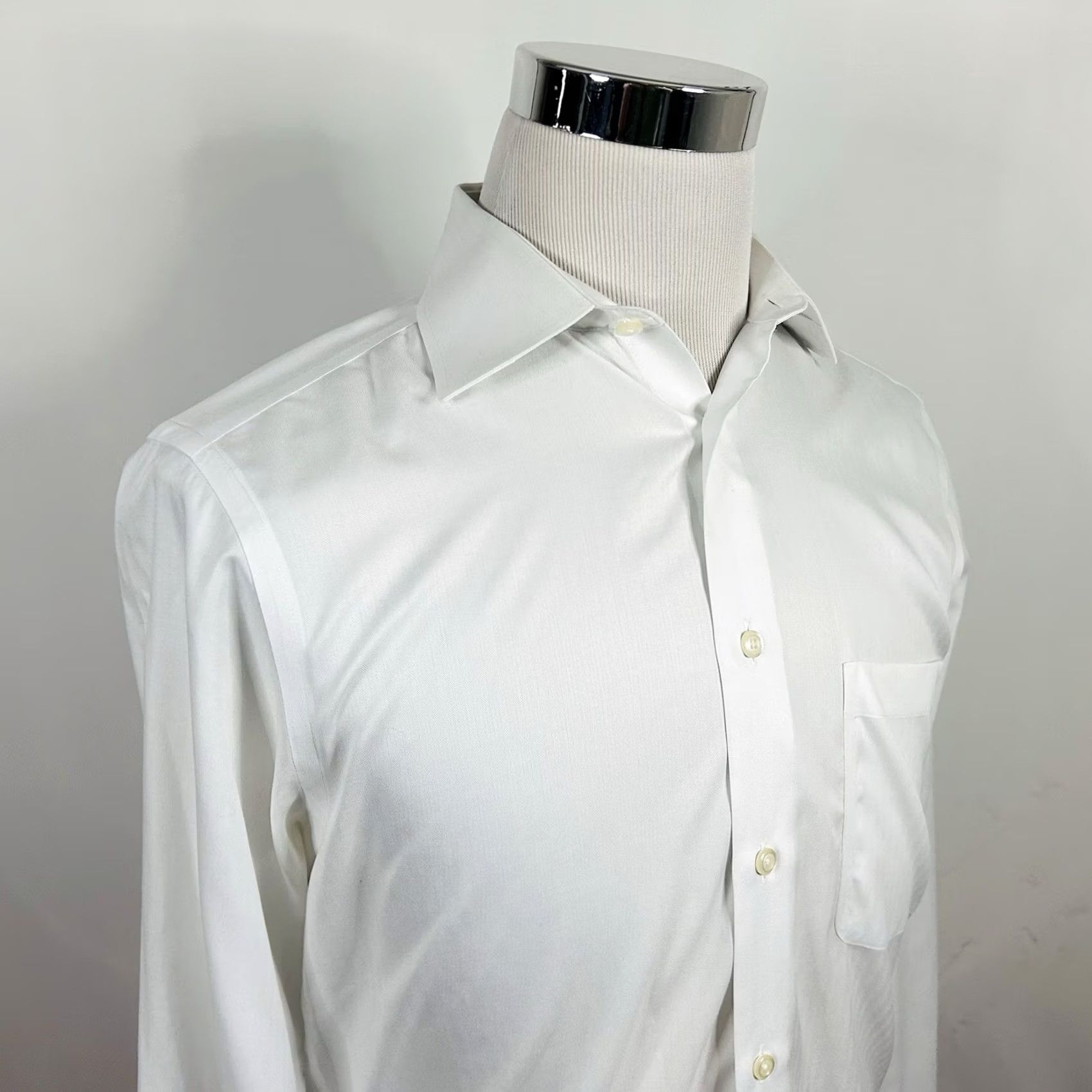 Joseph Abboud Joseph Abboud Dress Shirt White Herringbone 100% Cotton 15 34/35 No Wrinkles Formal Business Men Shirt Size 40R - 2 Thumbnail