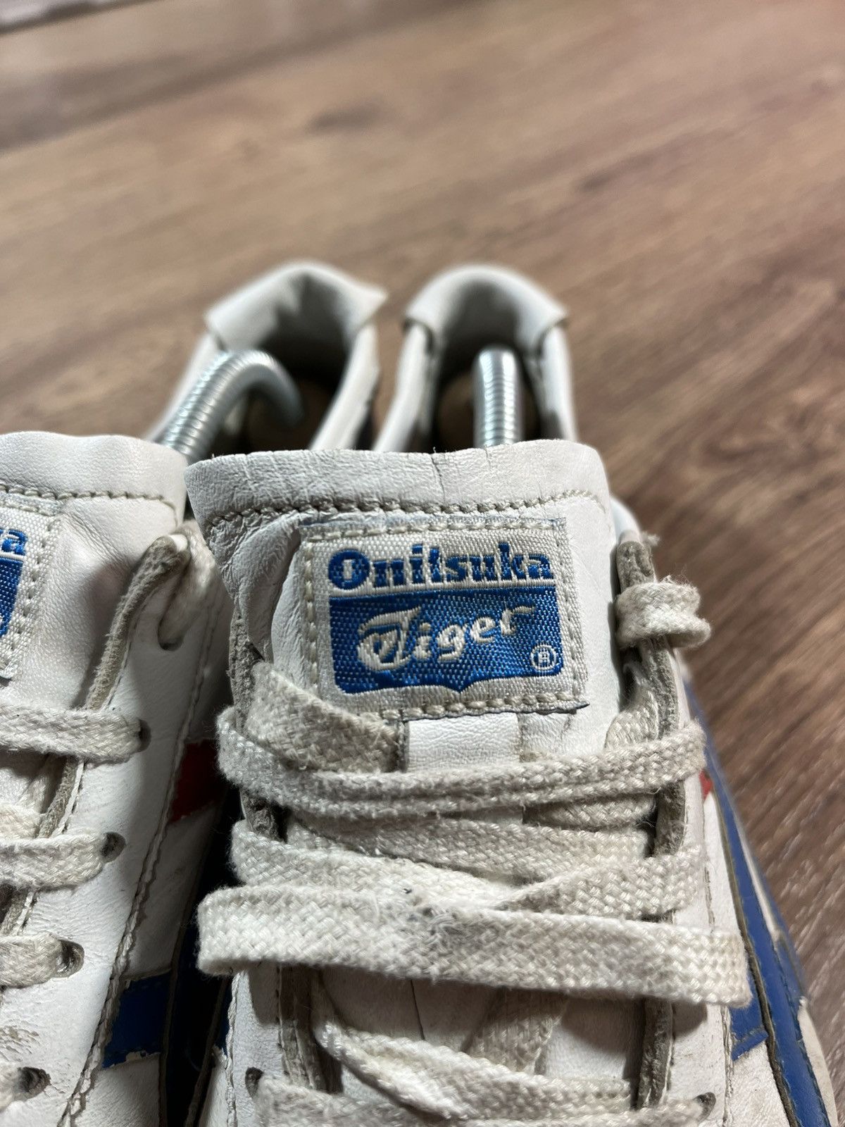 Asics Asics Onitsuka Tiger🐯 Distressed Vintage Sneakers Size US 10 / EU 43 - 24 Thumbnail