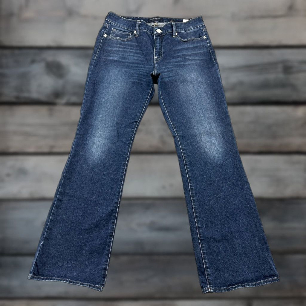 Lucky Brand VINTAGE Lucky Brand Jeans Women 10x30 Blue Bootcut Dark Wash Stretch Distressed Casual USA Womens Size 24" / US 00 / IT 34 - 1 Thumbnail