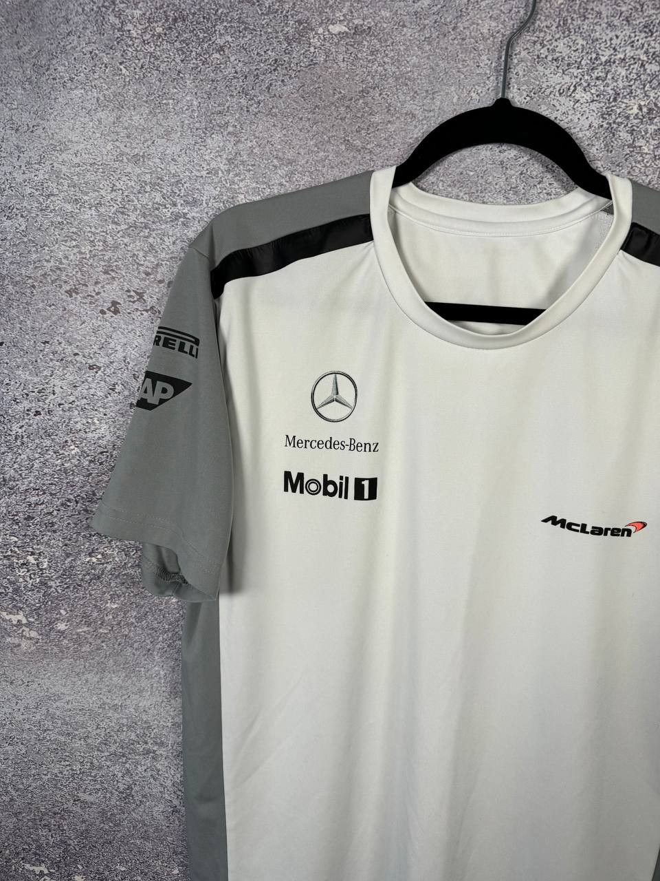 Formula 1 × Malcolm McLaren × Mercedes-Benz McLaren Mercedes-Benz Racing F-1 Team Official Product Size US L / EU 52-54 / 3 - 2 Thumbnail