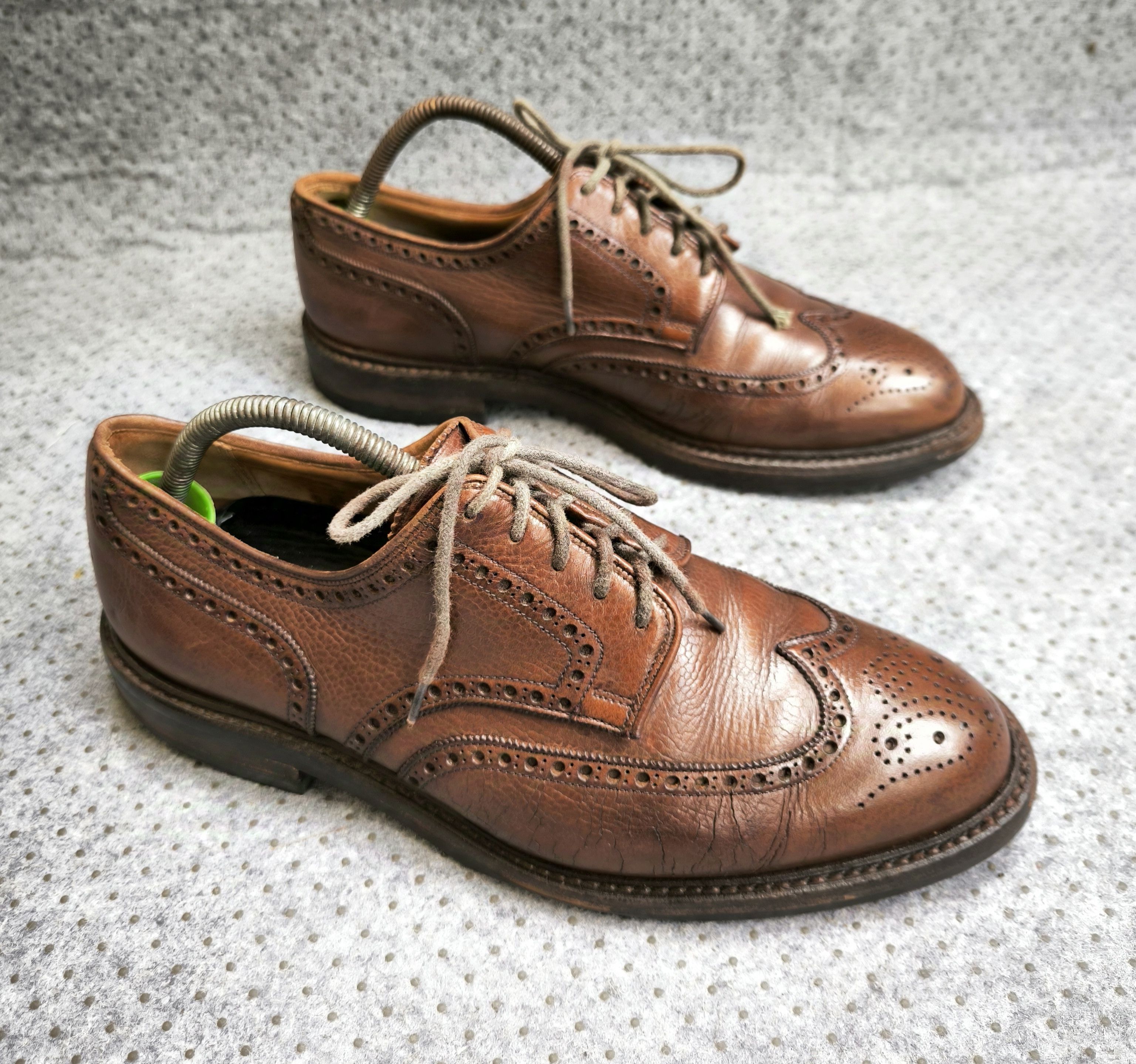 Crockett & Jones CROCKETT & JONES Pembroke Tan Scotch Grain wingtip shoes Size US 9.5 / EU 42-43 - 1 Thumbnail