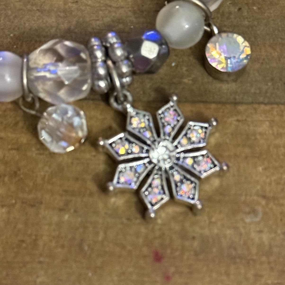 Other Sparkly silver tone snowflake charm stretch bracelet Size ONE SIZE - 7 Thumbnail