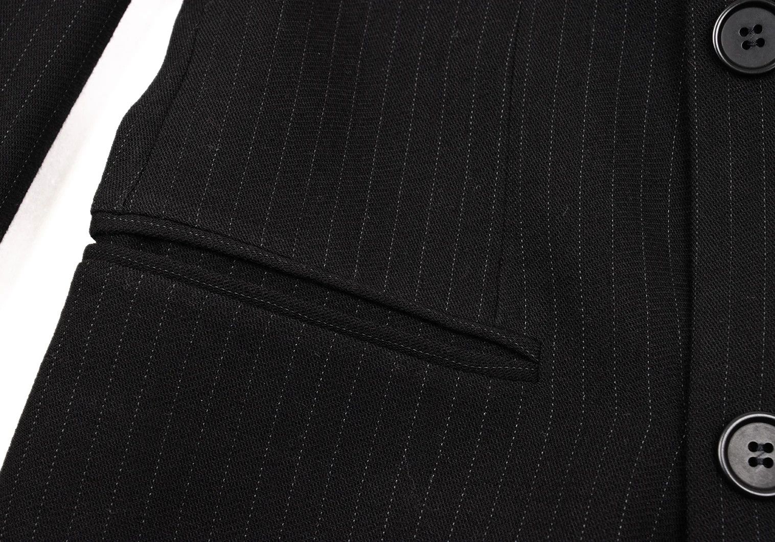 Emporio Armani Pinstripe Wool Double Jacket in Dark Navy Size 48 Size US M / EU 48-50 / 2 - 9 Thumbnail