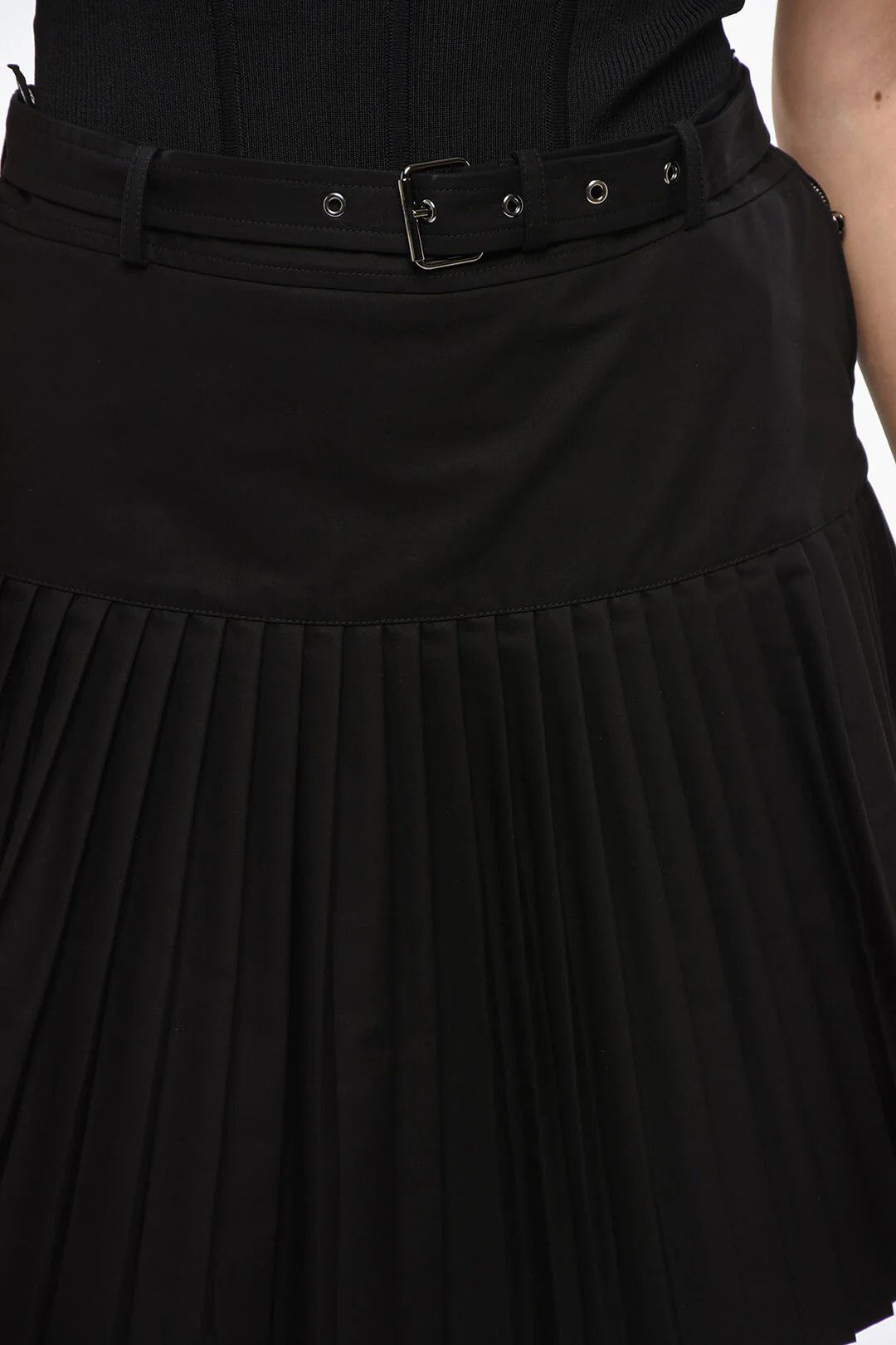 Dior o1mm0326 Pleated Cotton Mini Skirt in Black Size 27" / US 4 / IT 40 - 3 Thumbnail