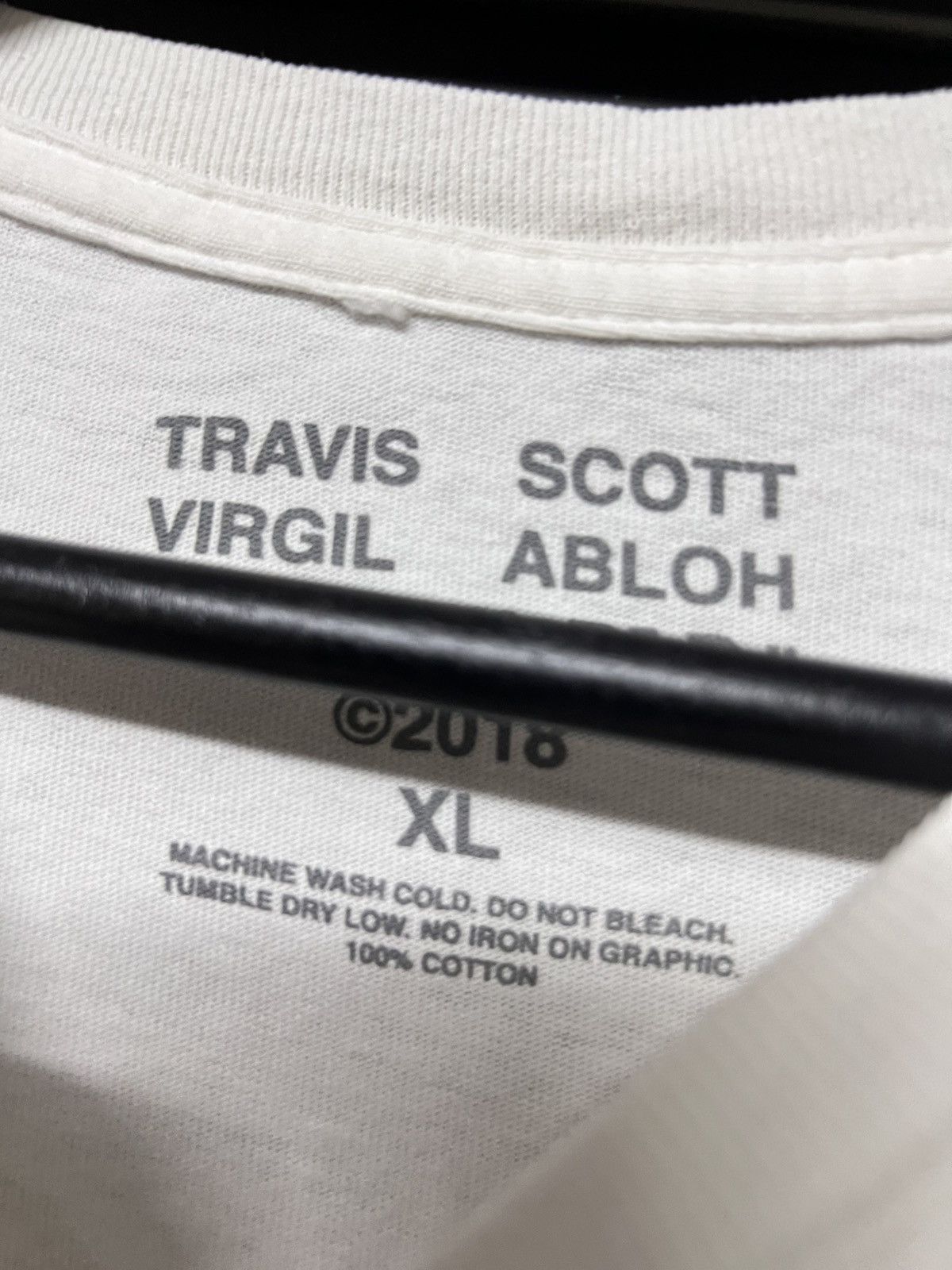 Travis Scott × Virgil Abloh Travis Scott Off white x Air Jordan 1 Chicago (1 of 500) Size US XL / EU 56 / 4 - 2 Thumbnail