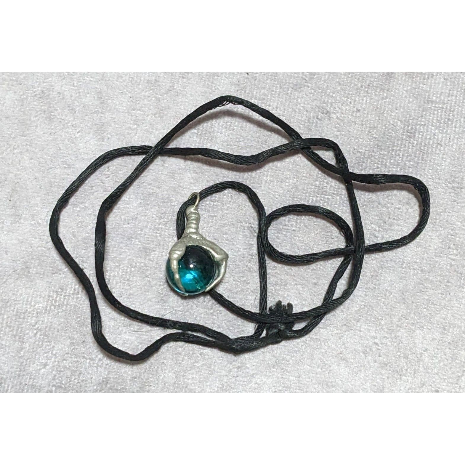 Other Vintage 90s Dragon Claw Pendant Necklace Size ONE SIZE - 11 Thumbnail