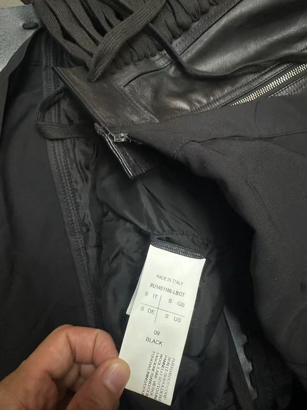 Rick Owens Rick Owens RO 14SS leather vest 95 New S Size US S / EU 44-46 / 1 - 4 Thumbnail