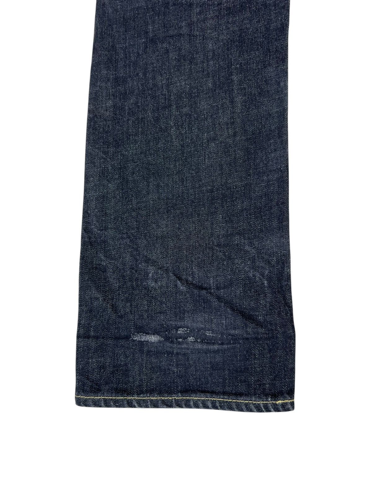 Futura Vintage FUTURA Japan 2 Tones Denim Distressed Jeans Size US 34 / EU 50 - 16 Thumbnail