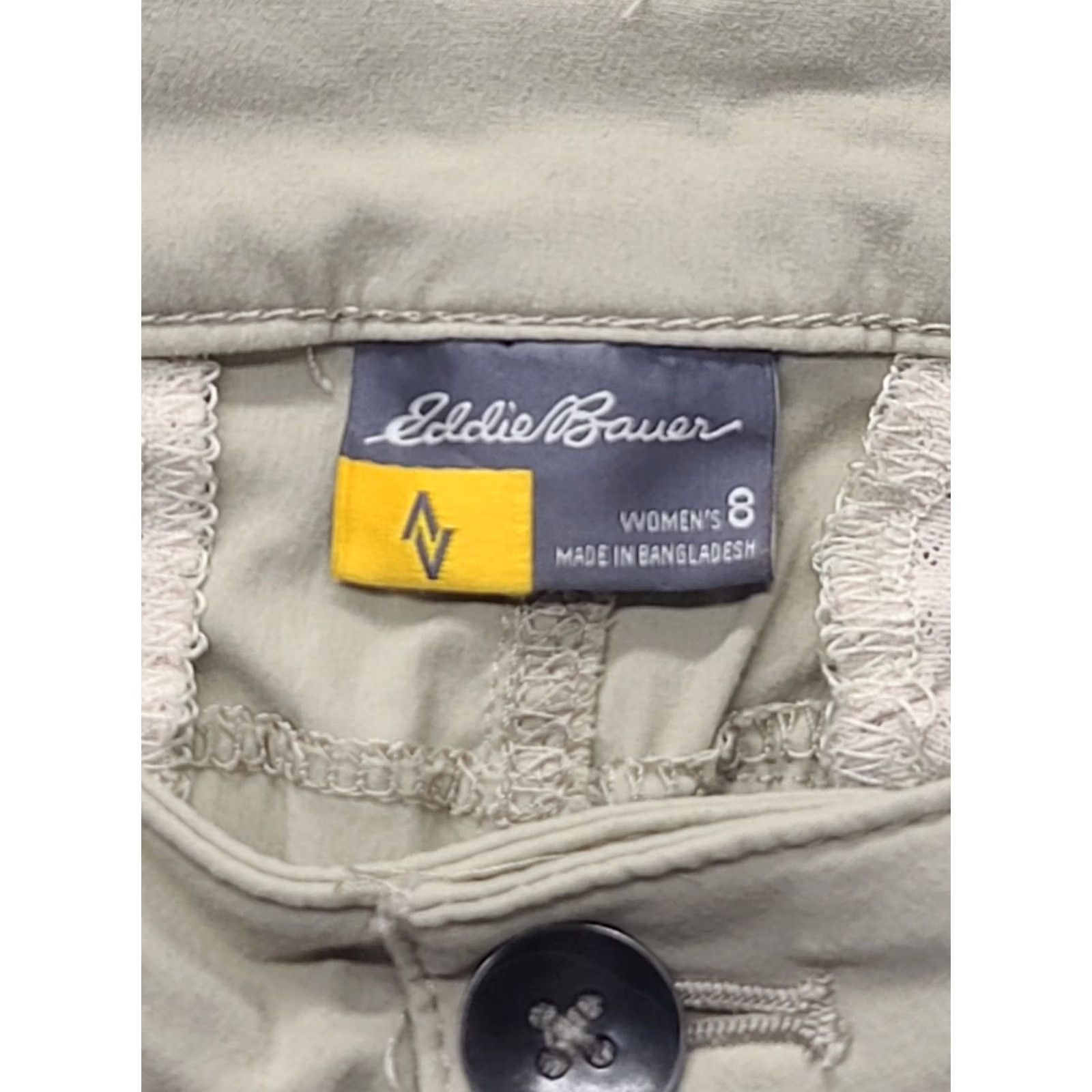 Eddie Bauer Eddie Bauer Travex Capris Womens 8 Capris Beige Nylon Moisture Wicking Pockets Travel Spring Summer Fall Casual Workwear Mens? Ladies? Size ONE SIZE - 2 Thumbnail