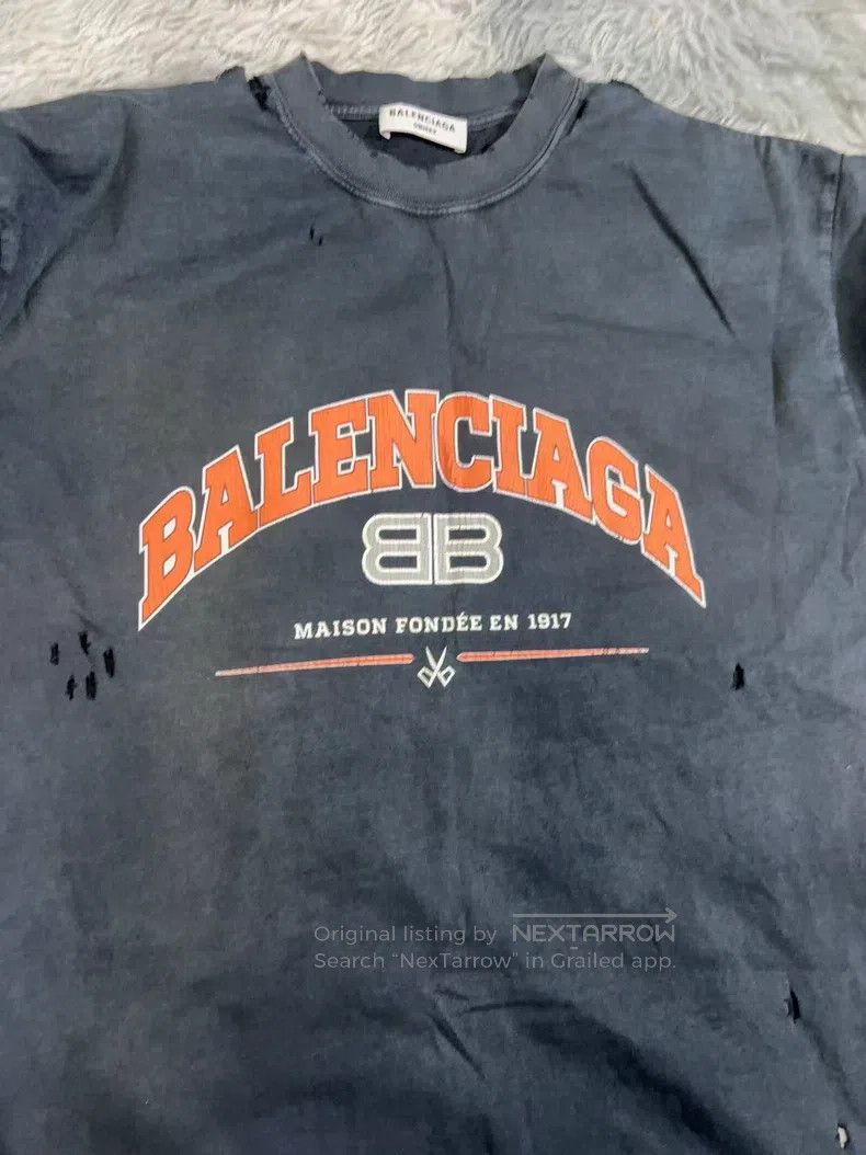 Balenciaga Balenciaga Distressed Short Sleeve Size US XS / EU 42 / 0 - 4 Thumbnail