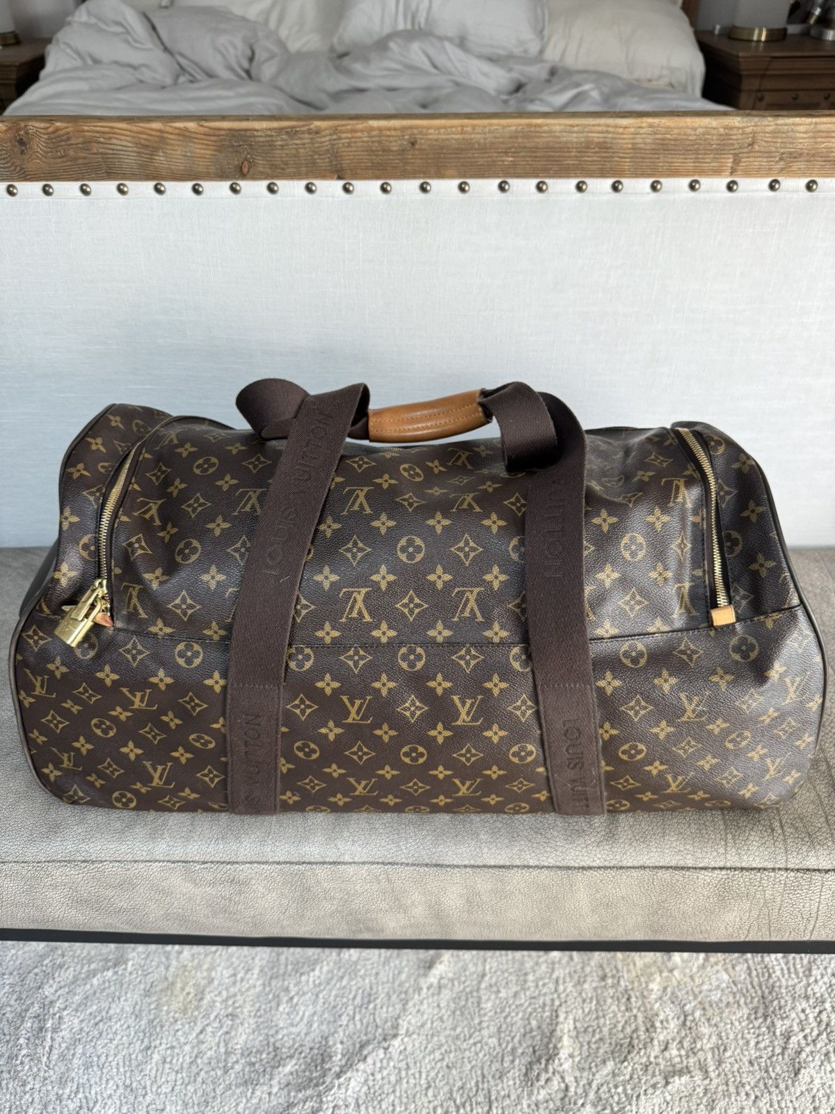 Louis Vuitton Louis Vuitton Horizon Soft 65 Monogram Canvas Duffle Bag Size ONE SIZE - 4 Thumbnail