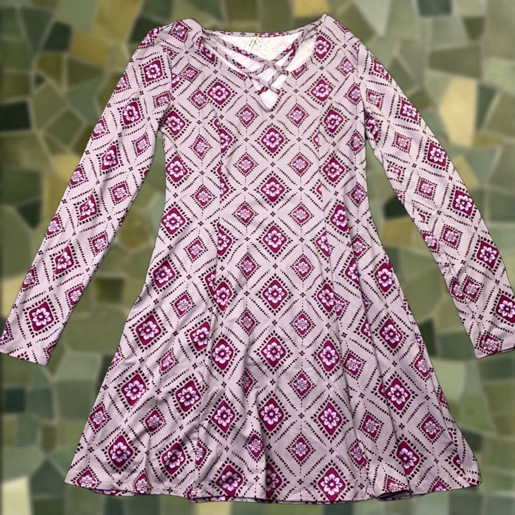 Vintage Mudd Purple Dress Women's Short Sleeve Fit & Flare Mini Floral Long Sleeve Medium V-Neck Casual Dress Size M / US 6-8 / IT 42-44 - 1 Thumbnail