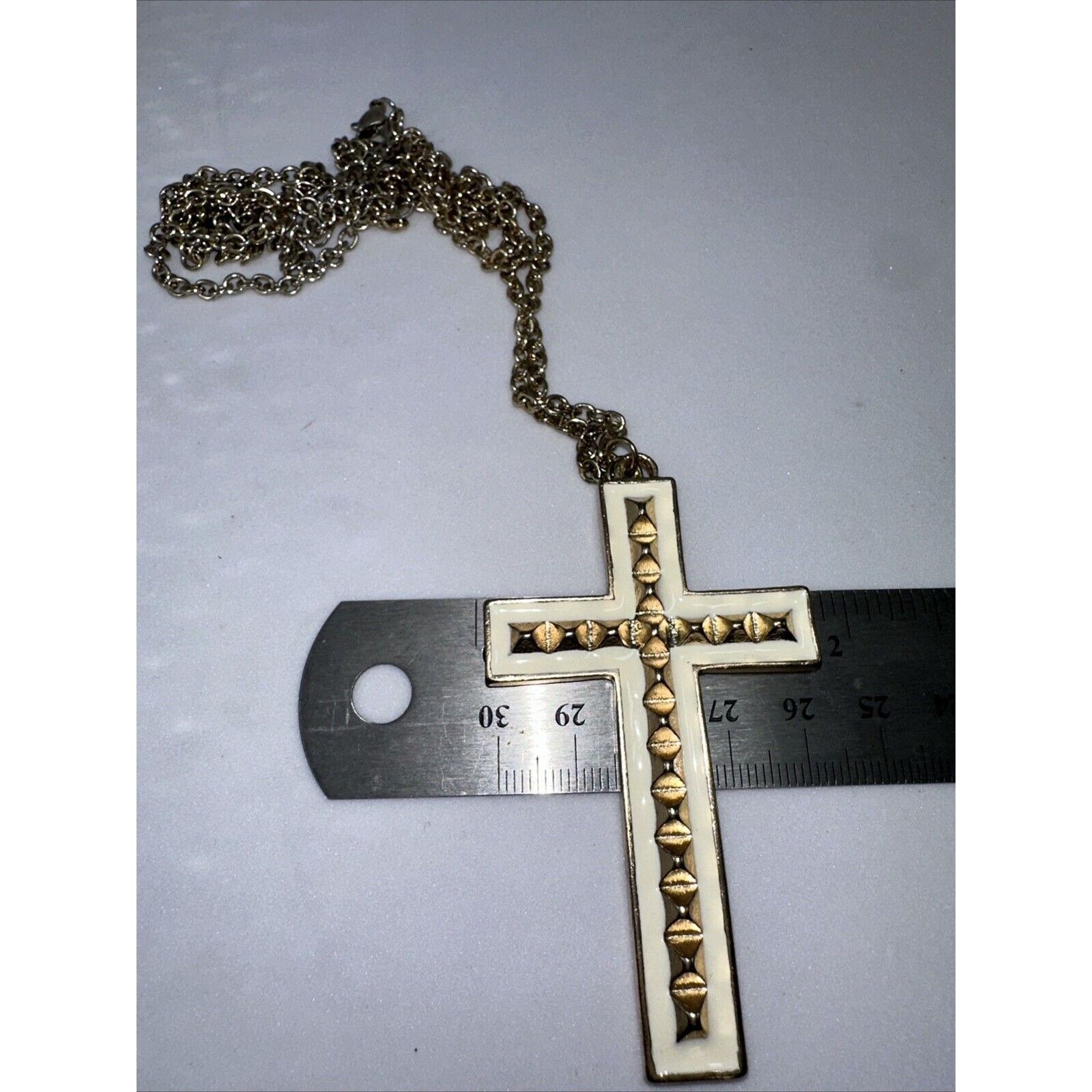 Other Cross Necklace Vtg White Enamel Gold Tone Rope Chain 28” Size ONE SIZE - 5 Thumbnail